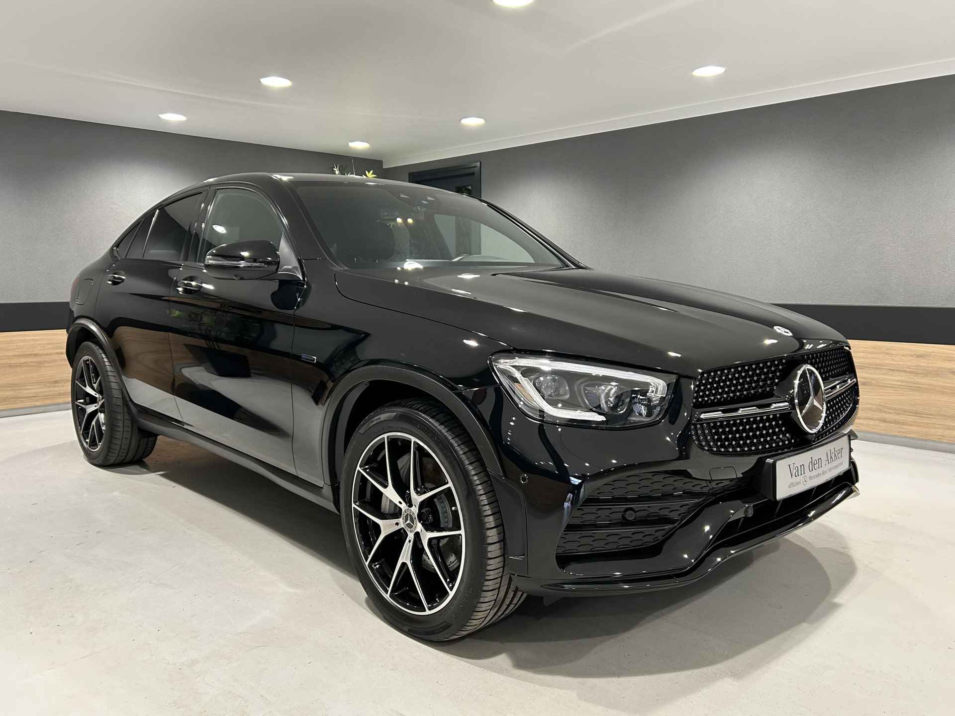 Mercedes-Benz GLC Coupé 300e AMG // Luchtvering // Trekhaak // Distronic // Burmester // Headup // 360 Camera // MultiBeam LED // 20" // Sfeerverl - 52/58