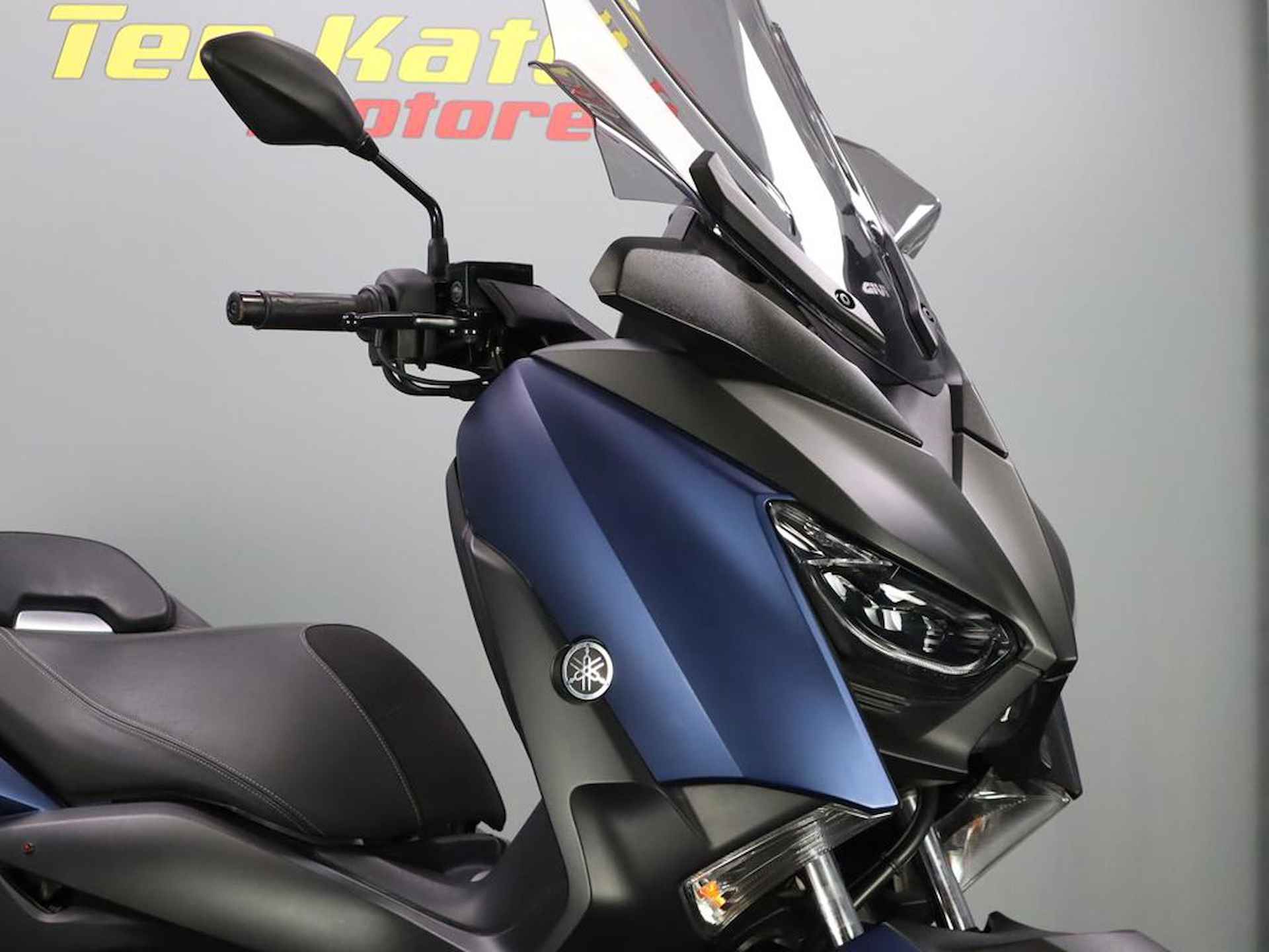 Yamaha X-MAX 400 - 3/13