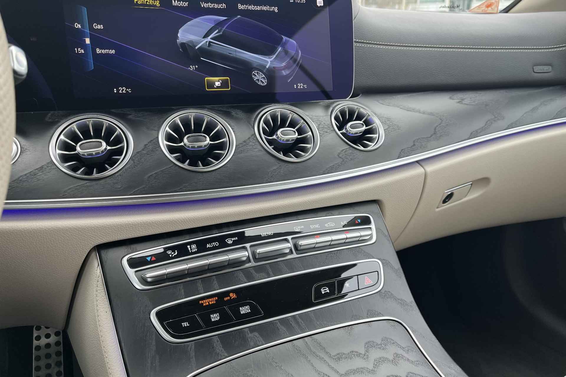 Mercedes-Benz E-klasse E 300 Cabriolet Automaat AMG Line | Cabriolet Comfortpakket | Distronic+ | Stoelventilatie | Multibeam LED | Sfeerverlichting | Memory | Parkeerpakket met 360° Camera - 12/24