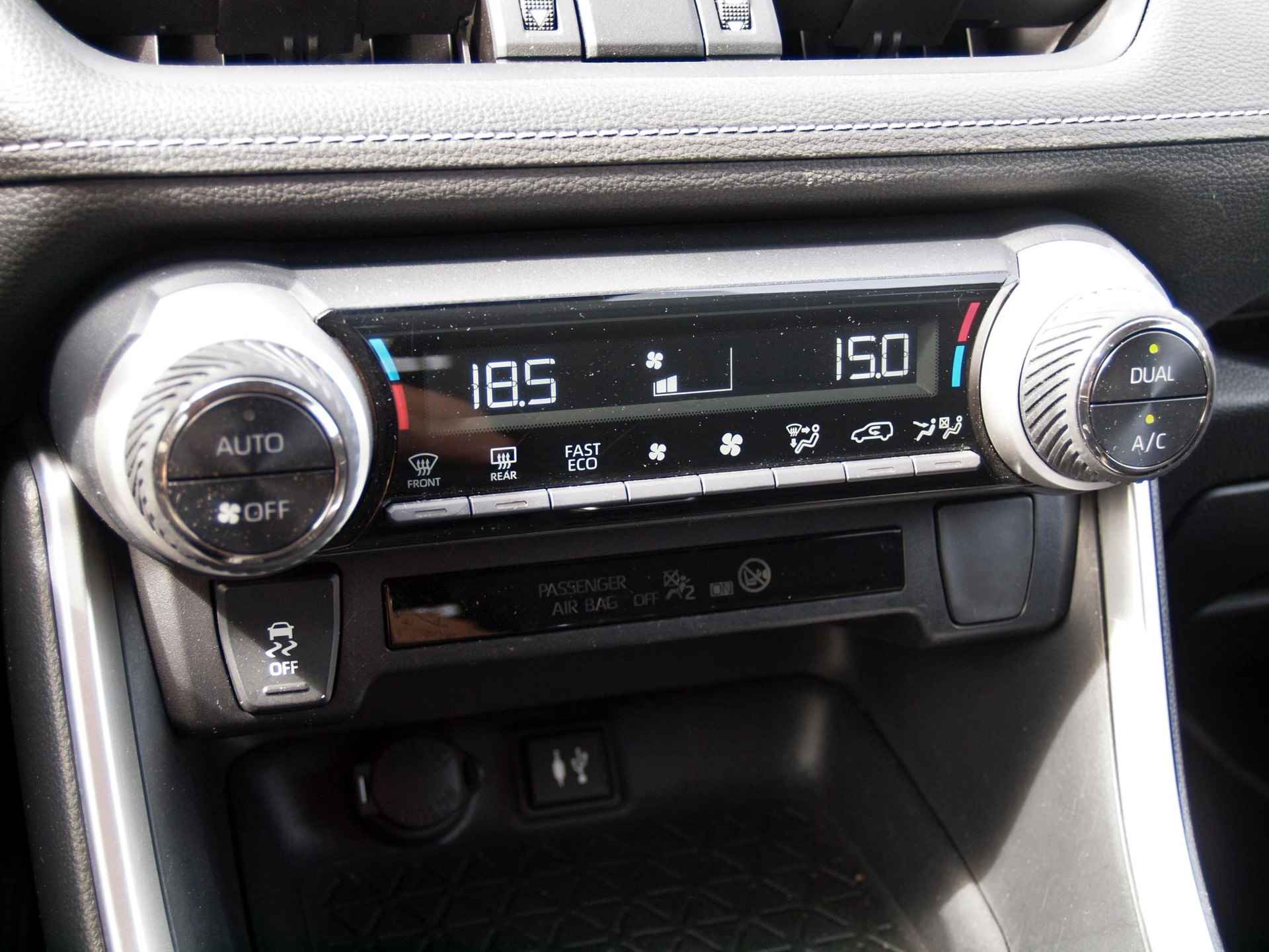 Toyota RAV4 2.5 Hybrid Active | Camera | Bluetooth | Cruise Control | - 23/30