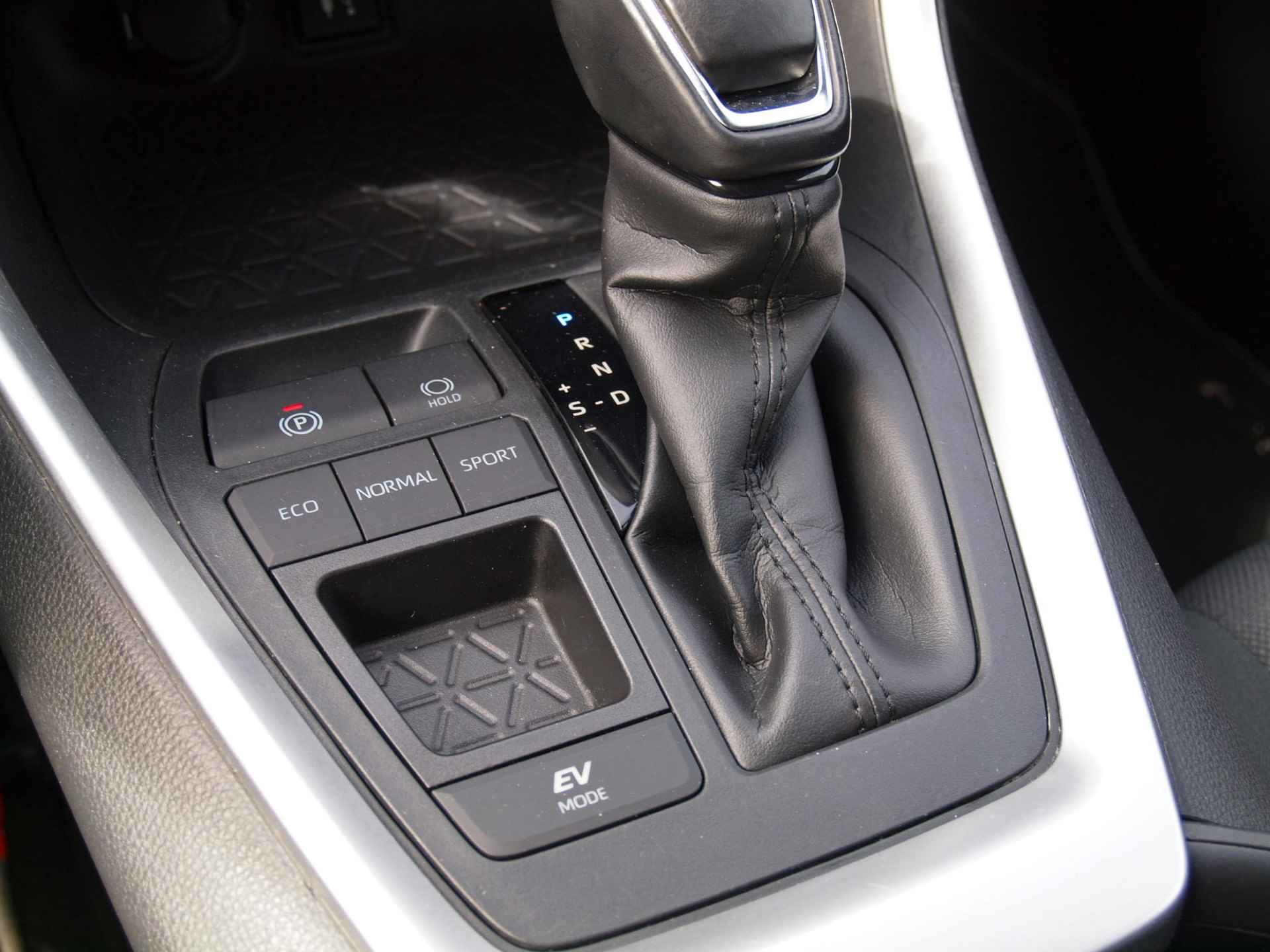 Toyota RAV4 2.5 Hybrid Active | Camera | Bluetooth | Cruise Control | - 24/30