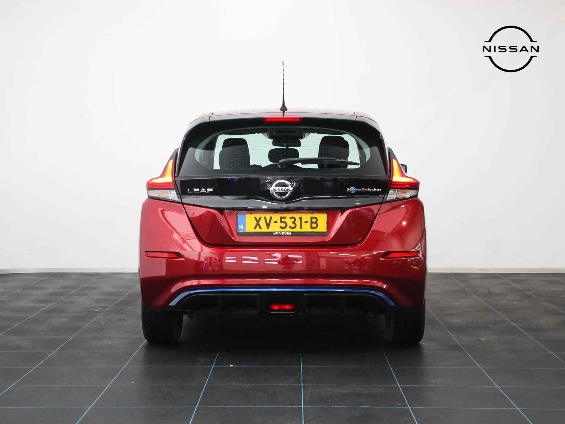 Nissan LEAF Acenta 40 kWh *SUBSIDIE MOGELIJK* | Navigatie | Camera | Stuur- + Stoelverwarming | Apple Carplay/Android Auto | Dodehoek | Rijklaarprijs! - 5/29