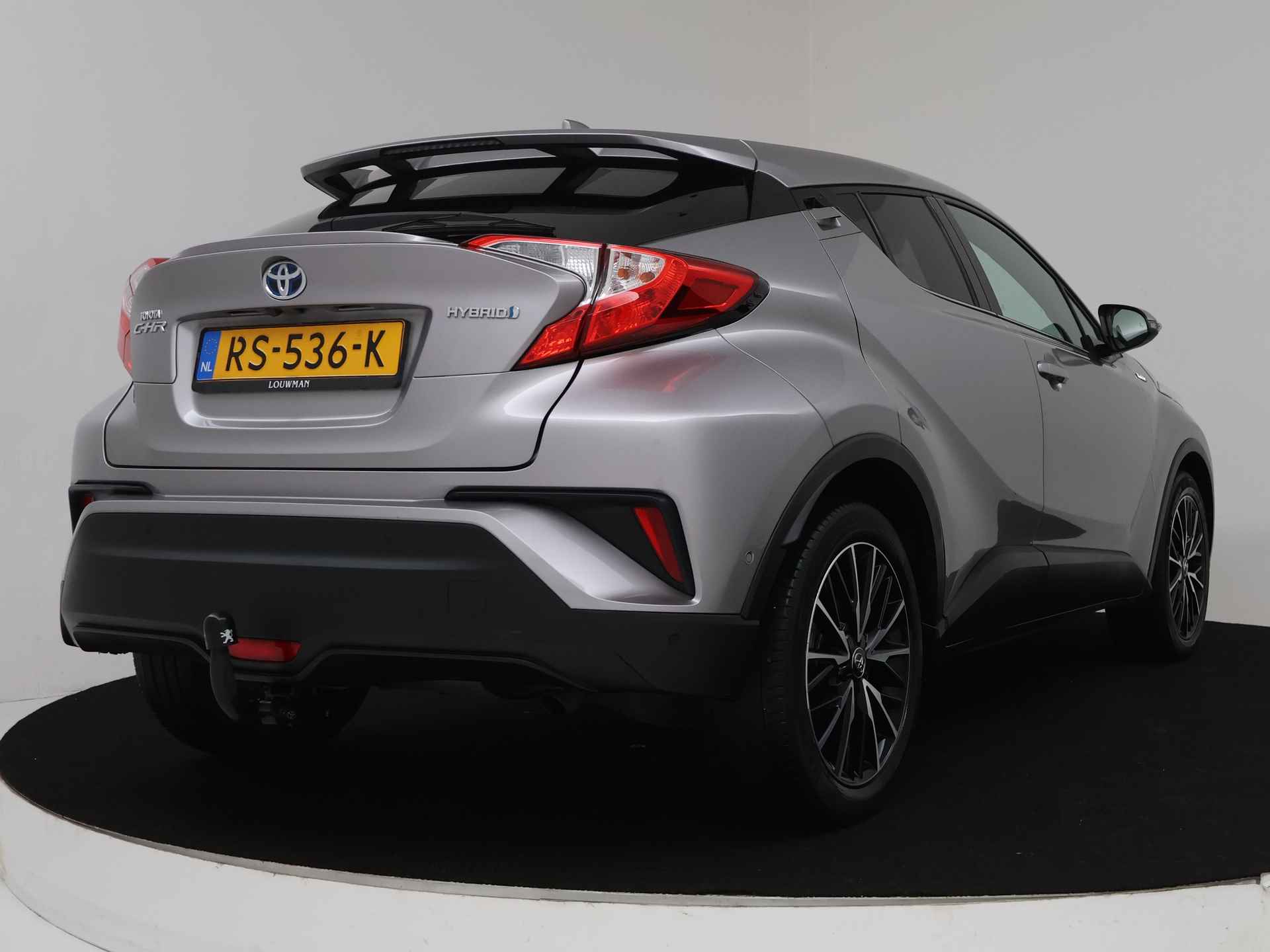 Toyota C-HR 1.8 Hybrid Executive | JBL | Navigatie | Adaptive Cruise Control | Trekhaak | LM velgen | Parkeerhulp | - 3/42