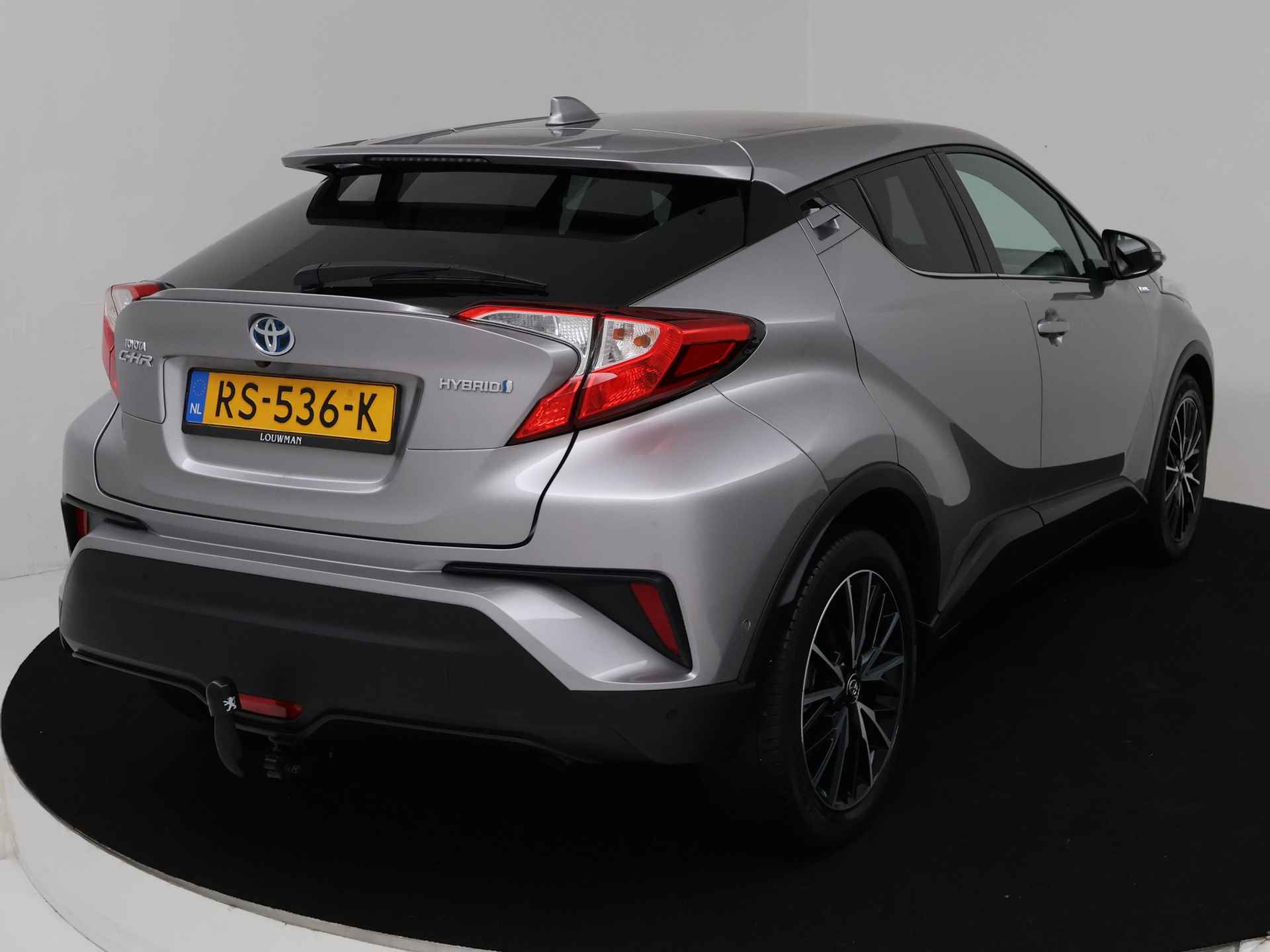 Toyota C-HR 1.8 Hybrid Executive | JBL | Navigatie | Adaptive Cruise Control | Trekhaak | LM velgen | Parkeerhulp | - 18/42