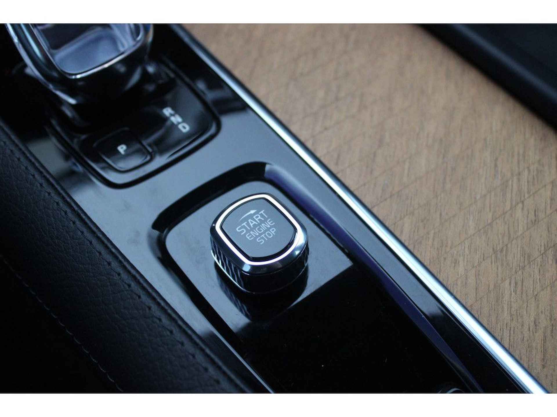 Volvo XC90 T8 Recharge AWD Inscription | Long Range | 20'' | Panoramadak | Harman Kardon | Trekhaak | 360 camera | Full LED - 16/28