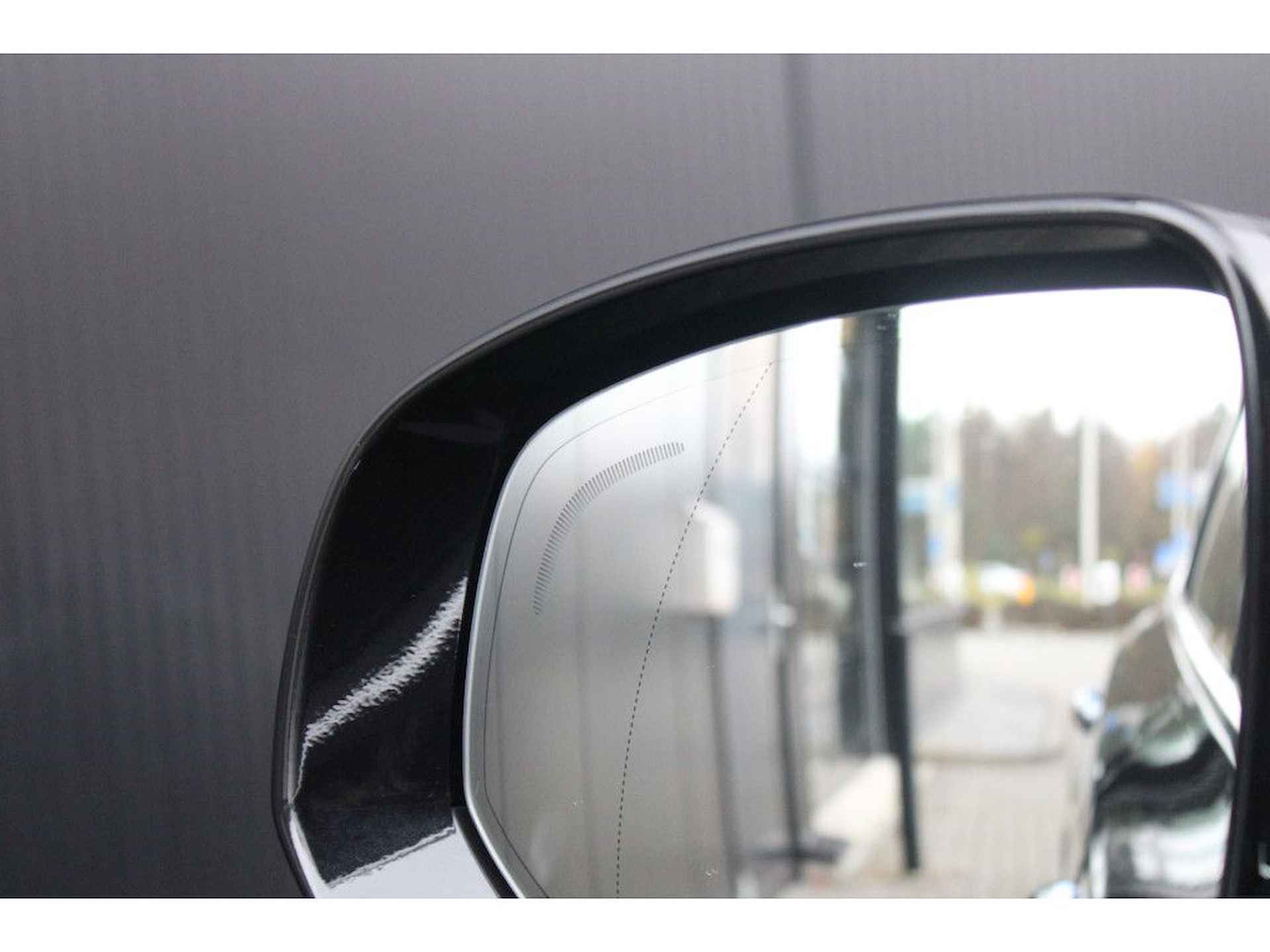 Volvo XC90 T8 Recharge AWD Inscription | Long Range | 20'' | Panoramadak | Harman Kardon | Trekhaak | 360 camera | Full LED - 23/28