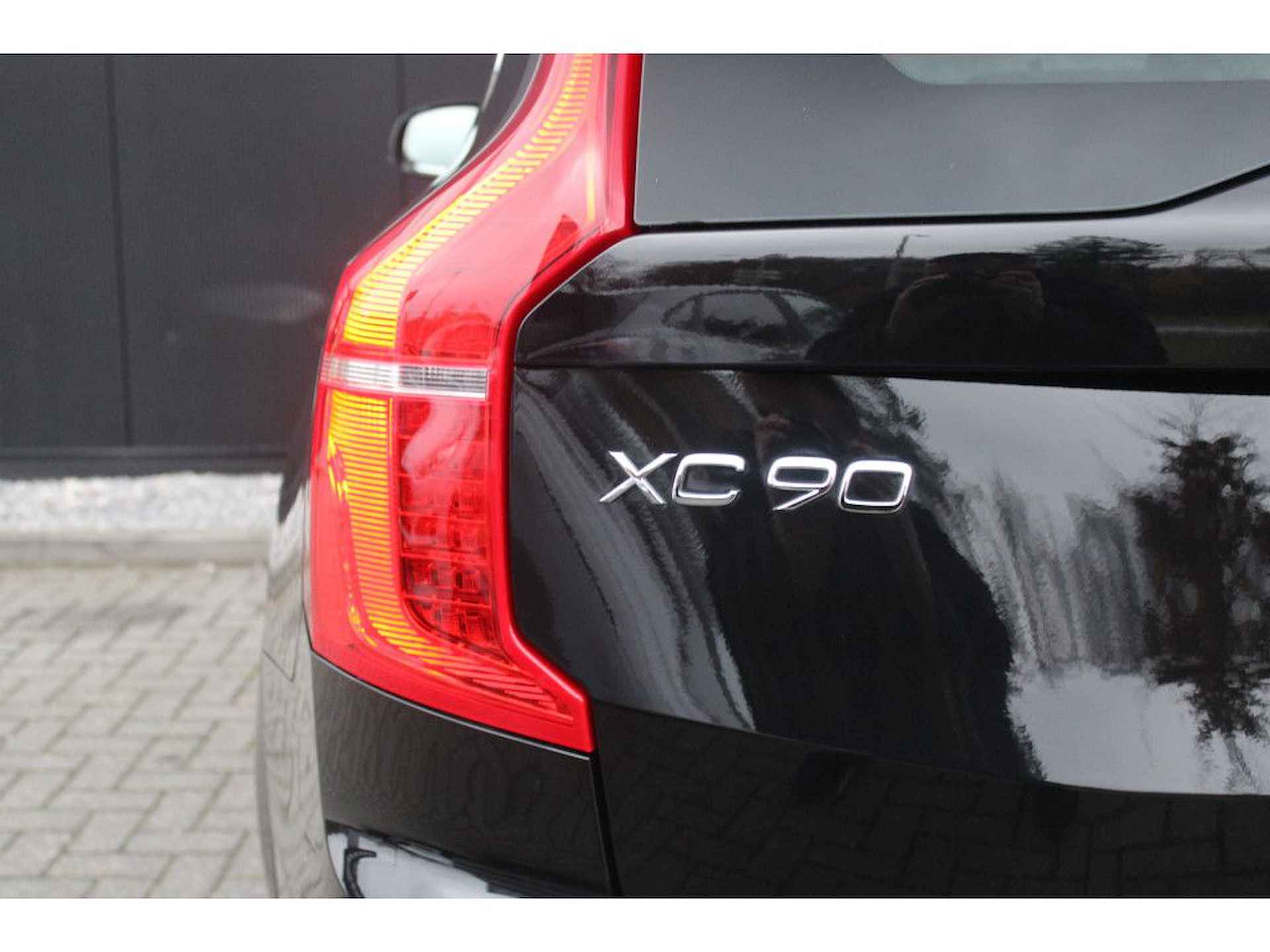 Volvo XC90 T8 Recharge AWD Inscription | Long Range | 20'' | Panoramadak | Harman Kardon | Trekhaak | 360 camera | Full LED - 26/28