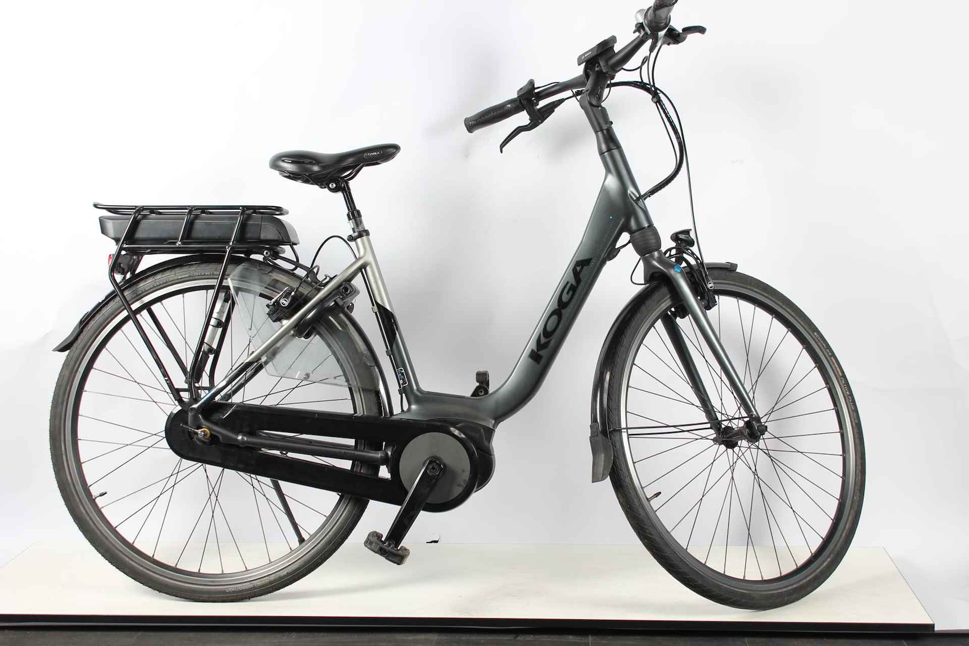 Koga E-Nova D50 N8 Elektrische Stadsfietsen high-tech grey metallic/silver smoke - 2/3