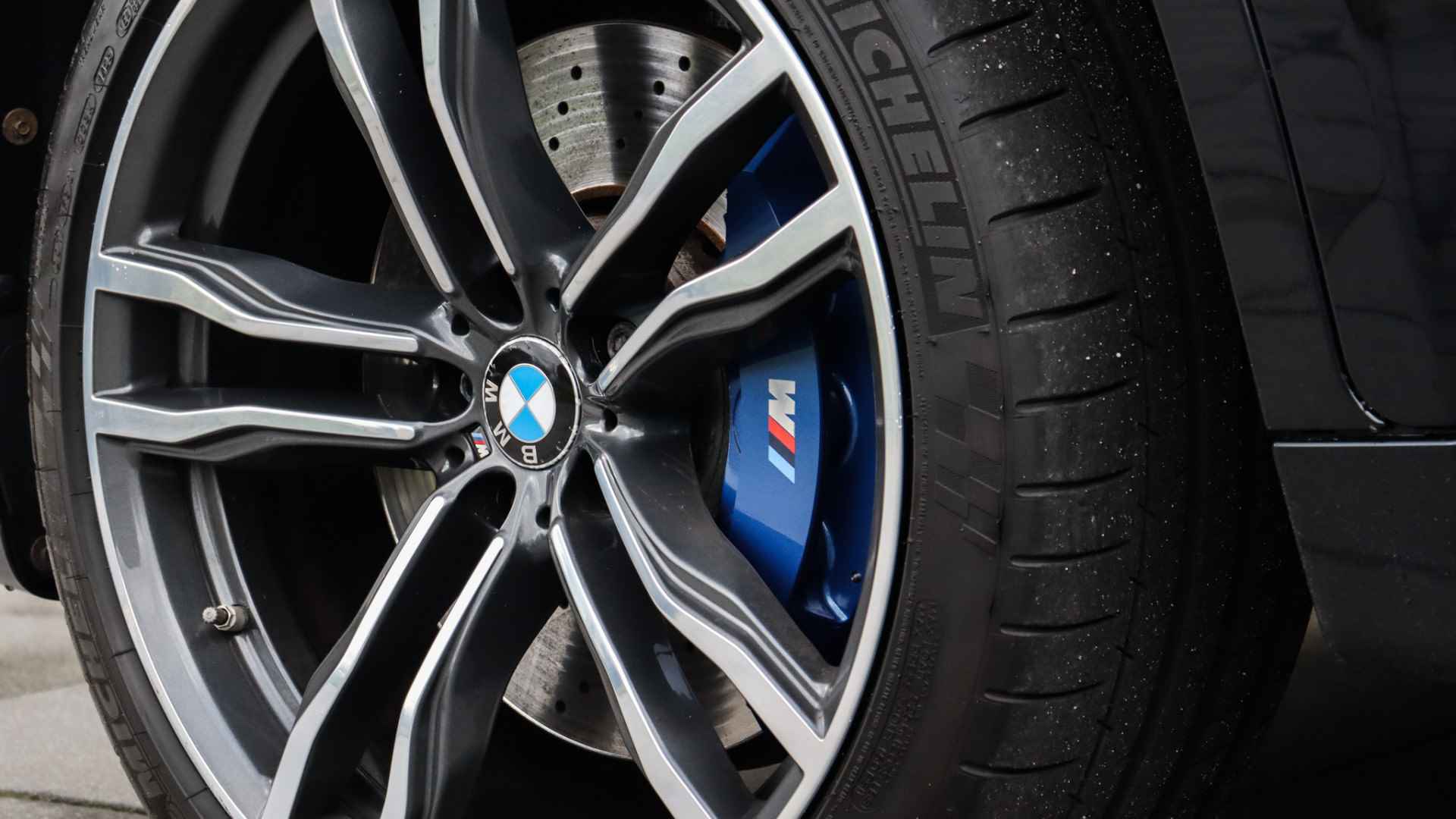 BMW X6 M | Harman/Kardon | Entertainment Professional | Head-up | Alcantara | Carbon - 5/38