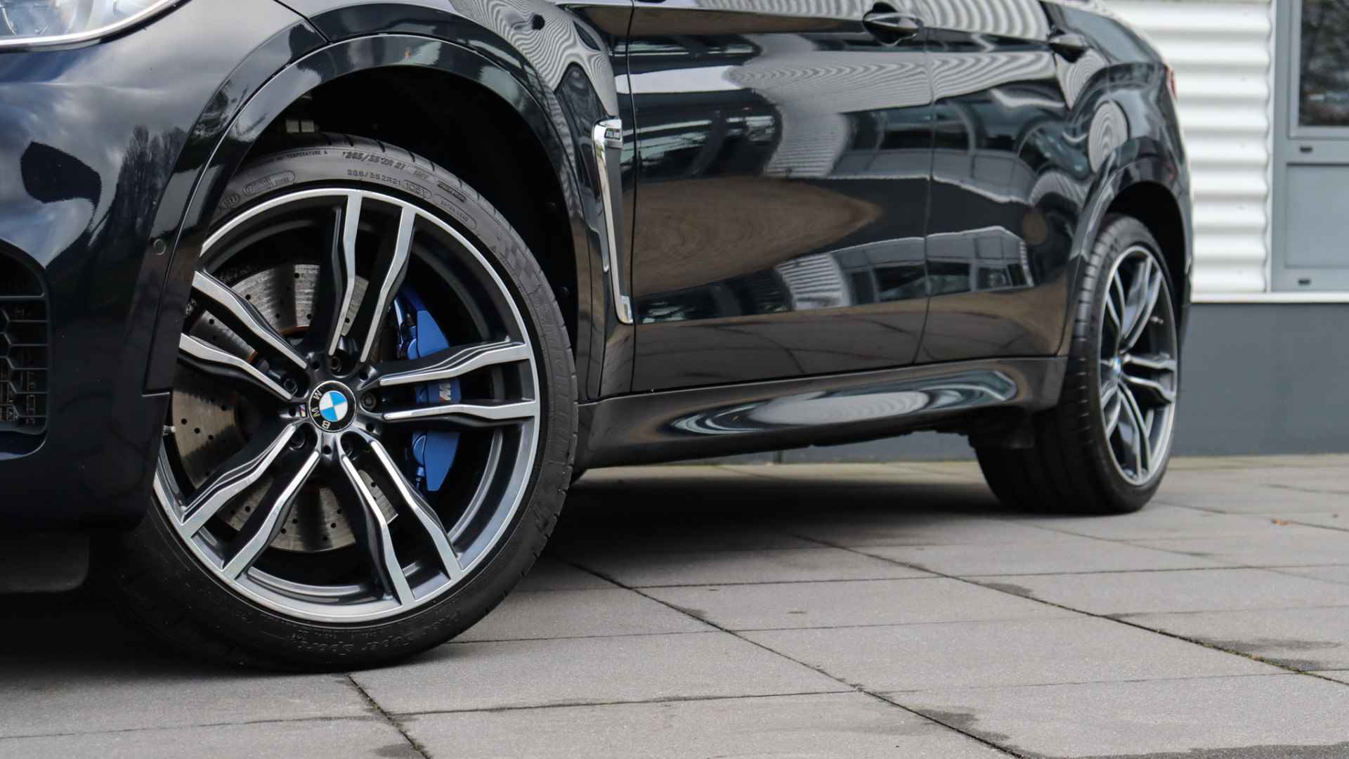 BMW X6 M | Harman/Kardon | Entertainment Professional | Head-up | Alcantara | Carbon - 18/38