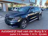 Sorento 1.6T 267pk PHEV Hybrid 7 Pers. 4WD Automaat Edition , 55 km volledig elektrisch rijden hierna hybride aandrijving. Trekhaak , Navi , Apple Carplay - Android Auto , Parkeerhulp Voor& Achter . Stoel & Stuur verwarming , 7 jaar fabrieksgarantie