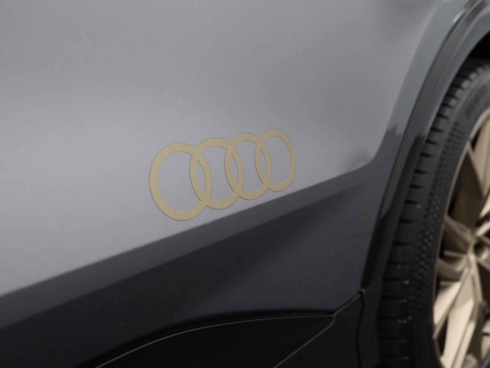 Audi Q4 Sportback e-tron 50 quattro S Competition 77 kWh 299 PK | S-line | Navigatie | Camera | Sportstoelen | Stoelverwarming | SONOS Premium | Lichtmetalen velgen | Optiek zwart plus | Leder | Augmented reality Head-up | - 58/60