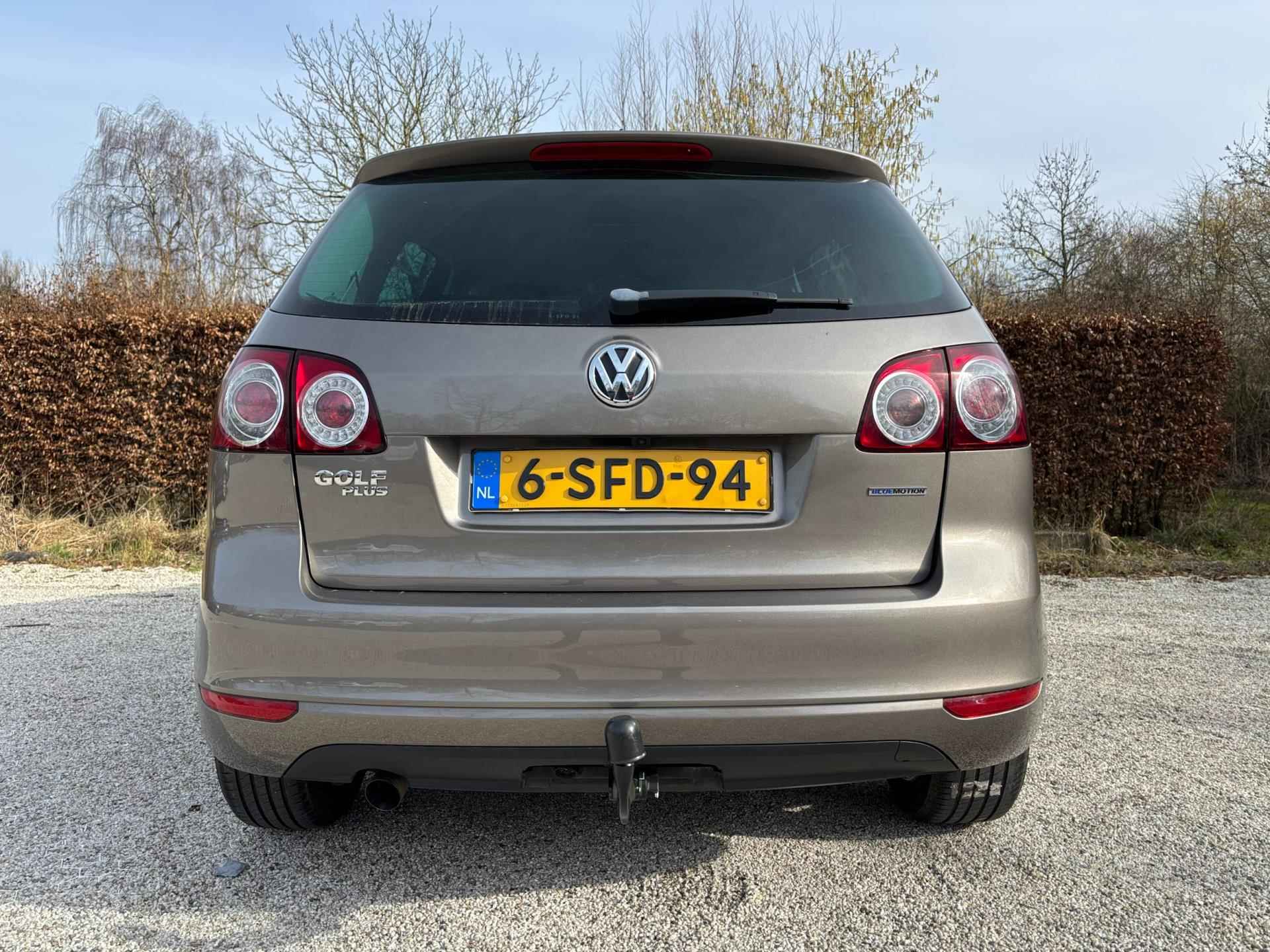 Volkswagen Golf Plus 1.6 TDI Highline BlueMotion - 5/45