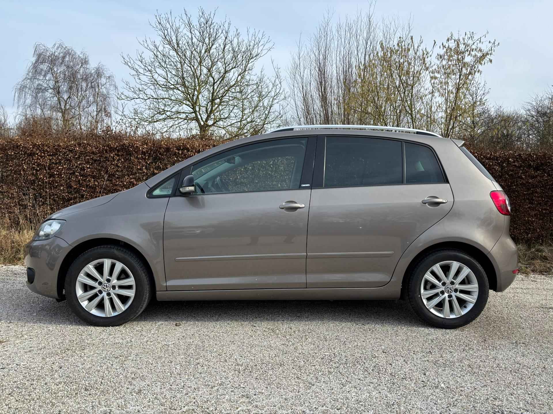 Volkswagen Golf Plus 1.6 TDI Highline BlueMotion - 44/45