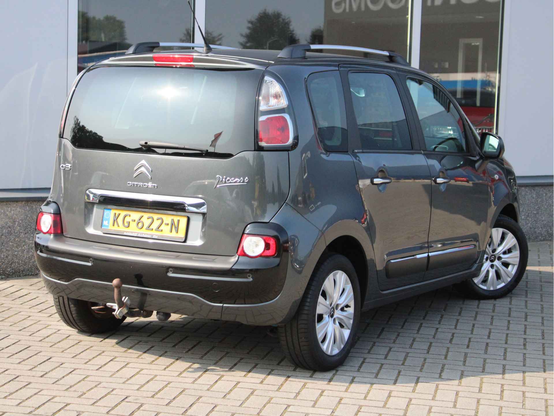 Citroën C3 Picasso 1.2 PureTech Exclusive Trekhaak, Cruise en Climate Control, Parkeersensoren Achter, Bluetooth - 4/32