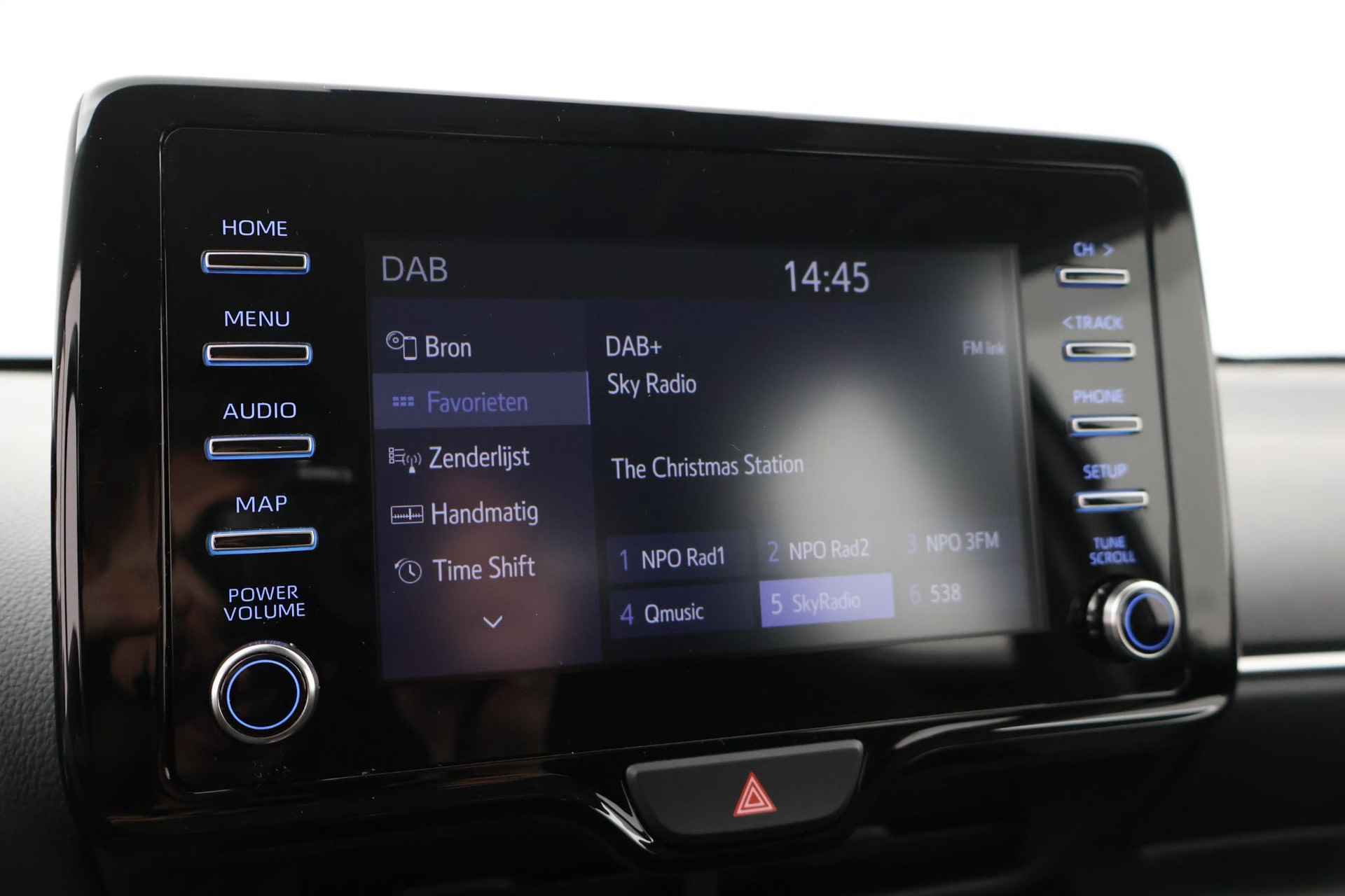 Toyota Yaris 1.5 Hybrid Dynamic | Apple Carplay / Android Auto - 15/30