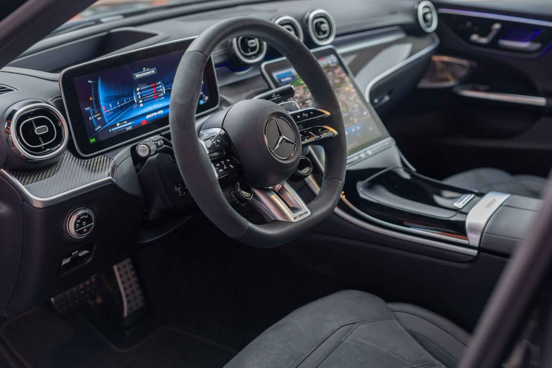 Mercedes-Benz C-Klasse C 63 AMG 4-Matic E-Performance Estate | Panoramadak | HUD | Digital Light | 360° Camera - 24/31