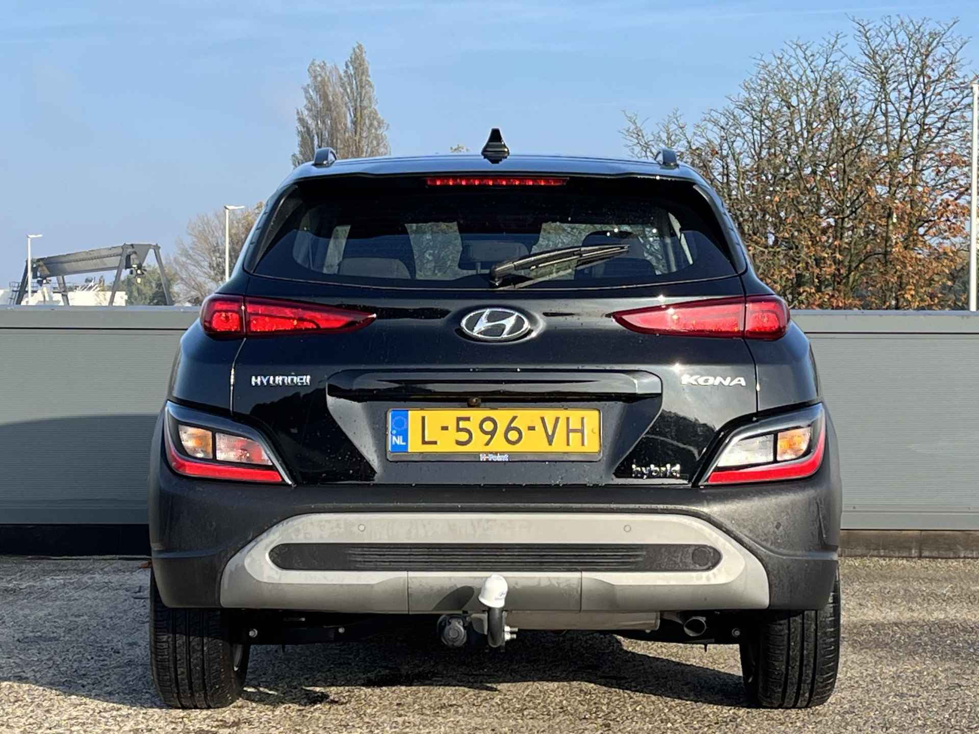 Hyundai Kona 1.6 GDI HEV Comfort Smart | Ingebouwde navigatiesysteem | Parkeersensoren |Trekhaak | Achteruitrijcamera & Pdc | Lichtmetalen velgen | - 4/48