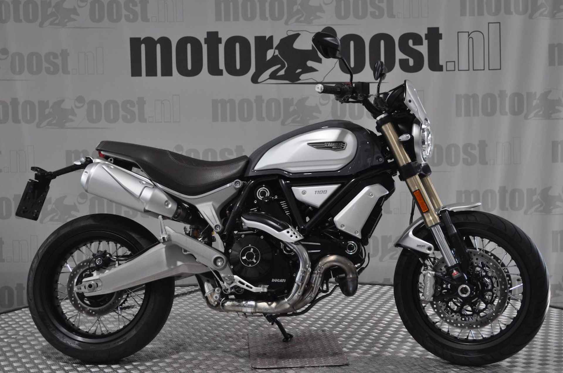 DUCATI Scrambler 1100 - 3/27