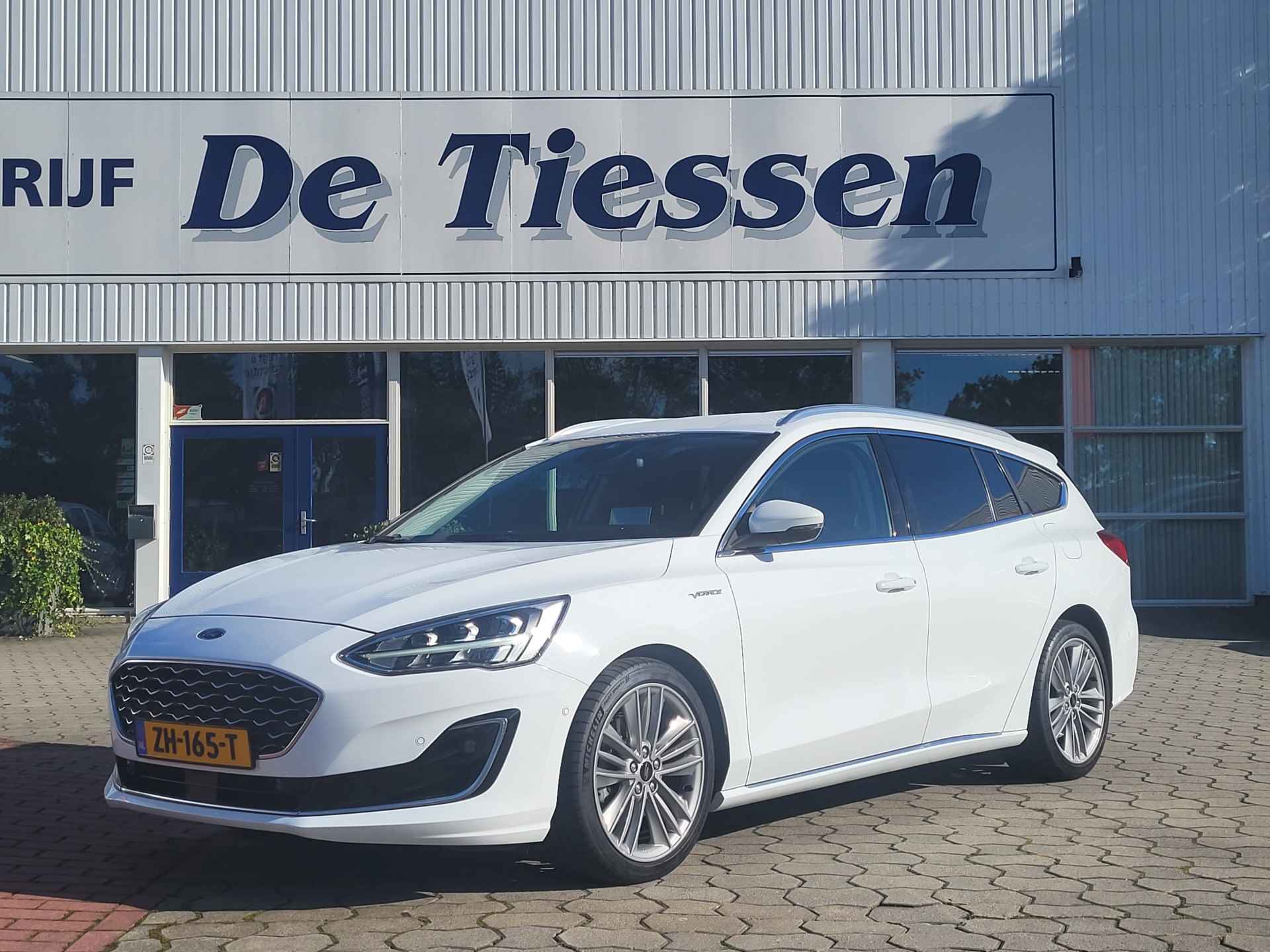 Ford FOCUS Wagon 1.0 EcoBoost 126 pk Vignale, Rijklaar met beurt & garantie! - 2/39