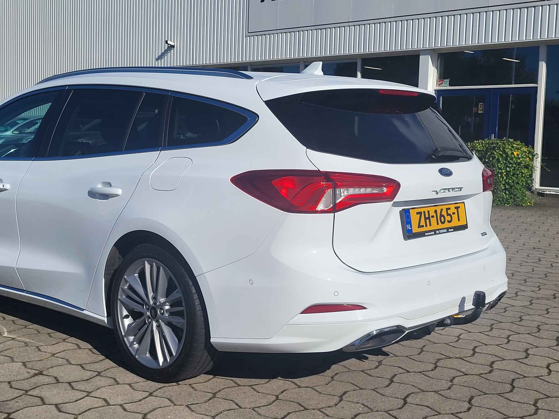 Ford FOCUS Wagon 1.0 EcoBoost 126 pk Vignale, Rijklaar met beurt & garantie! - 33/39