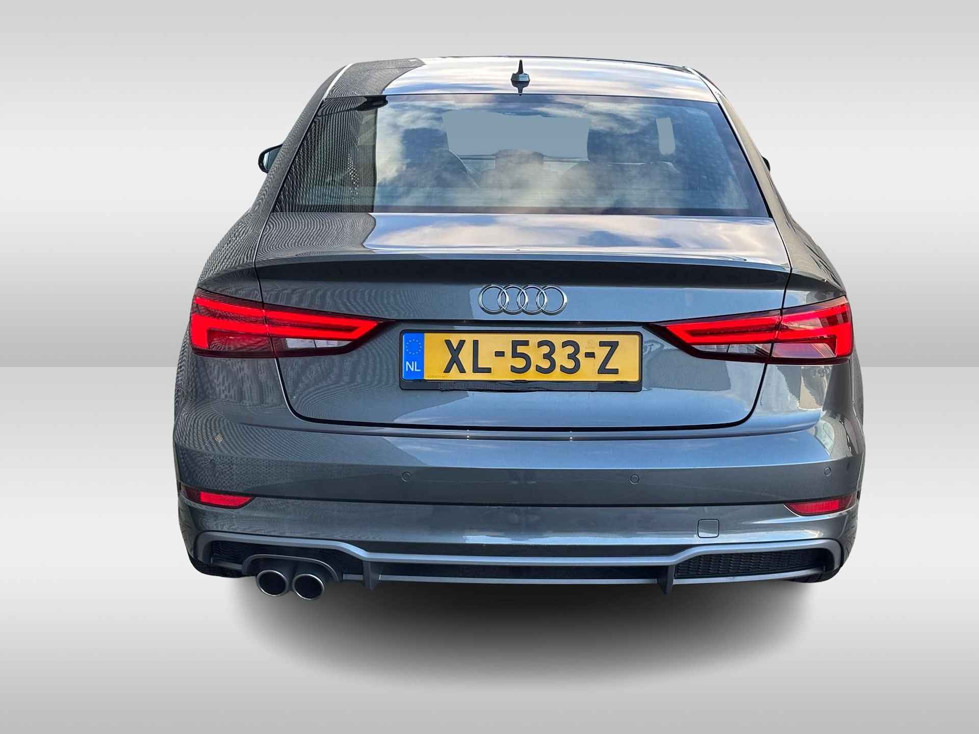 Audi A3 Limousine 1.5 TFSI CoD Sport S Line Edition / Half-Lederen Bekleding / LED / S-Line Exterieur / Sportstoelen - 7/30