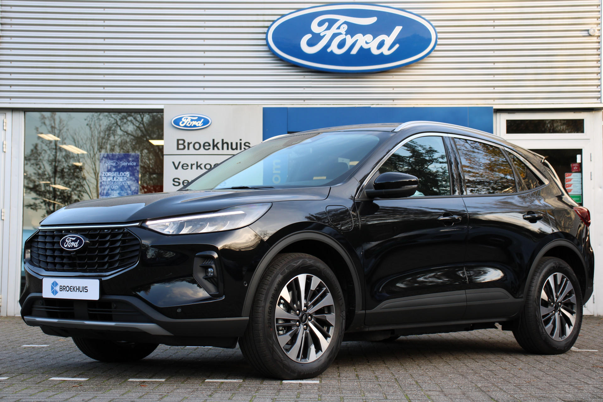 Ford Kuga 2.5 PHEV TITANIUM | NL-AUTO! | ADAPTIVE CRUISE | WINTERPACK | 18'' LMV | GROOT NAVI | CLIMA | STOEL, STUUR & VOORRUITVERWARMING