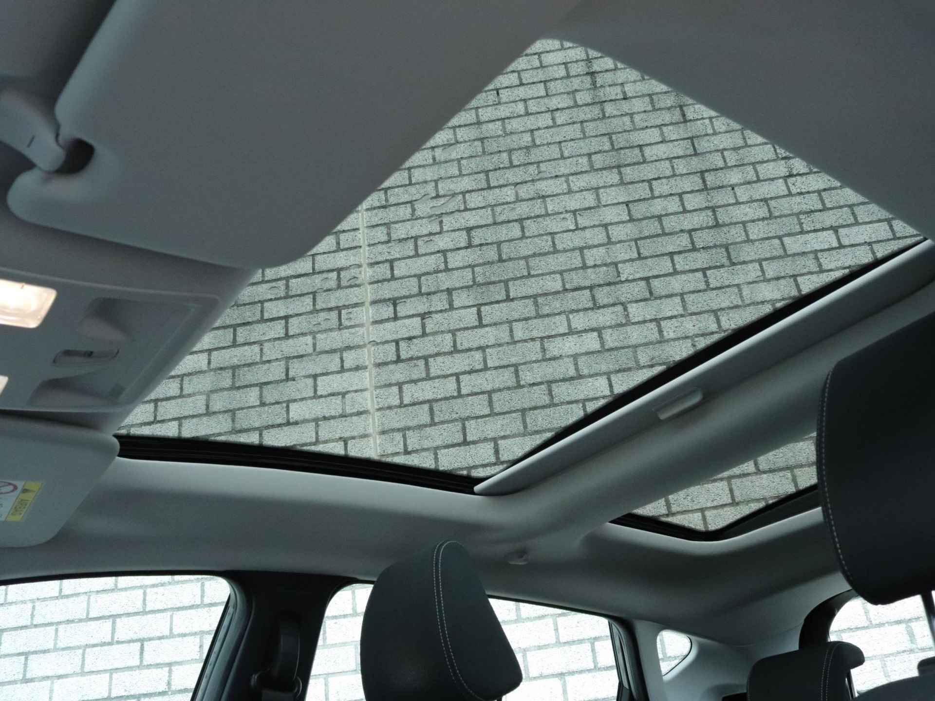 Ford Fiesta 1.0 EcoBoost 100 Titanium | 5-deurs | Navigatie | Apple Carplay | Climate Control | Panoramadak | Camera | Parkeersensoren | LMV 17" | - 12/32
