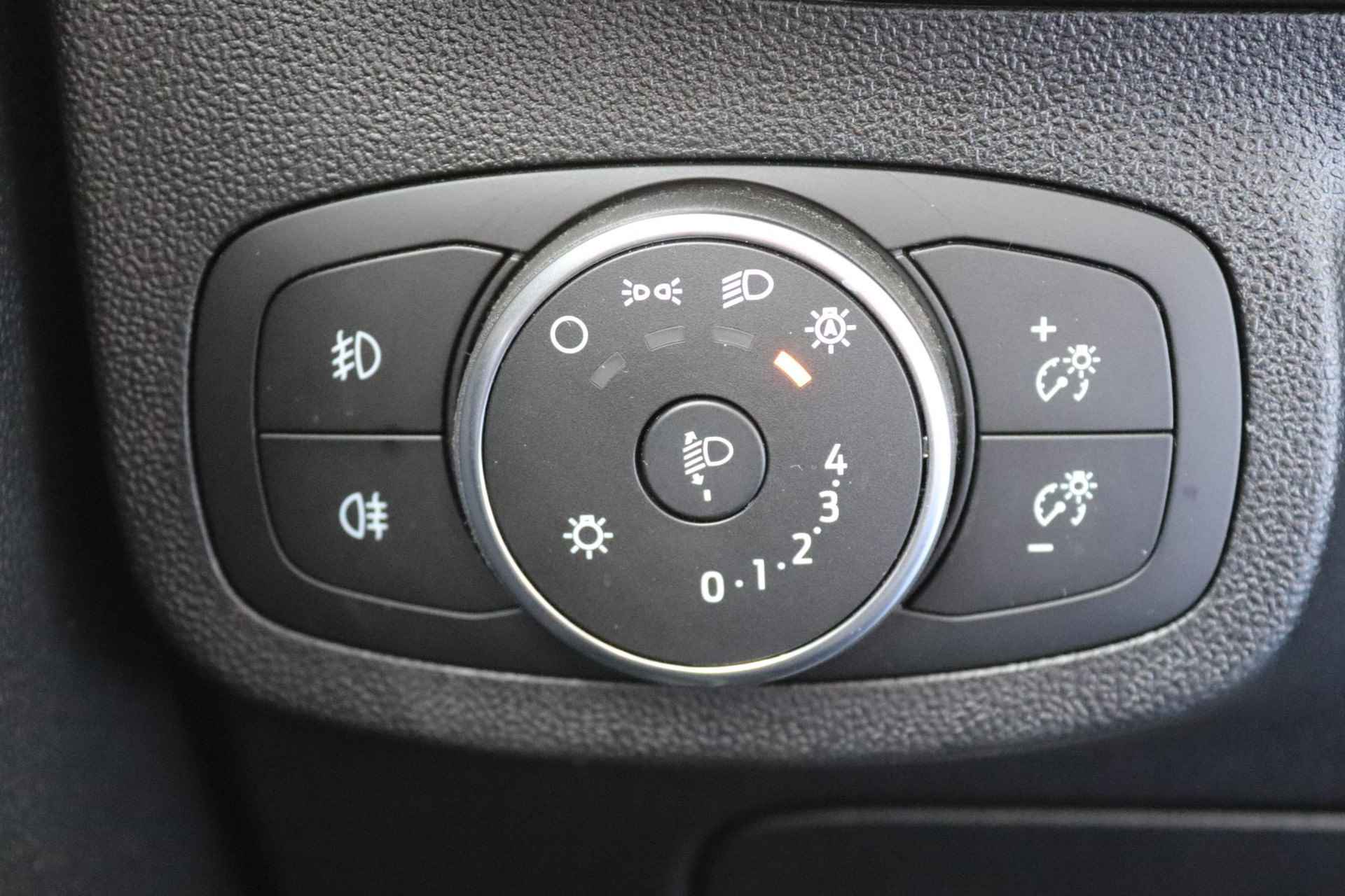 Ford Fiesta 1.0 EcoBoost 100 Titanium | 5-deurs | Navigatie | Apple Carplay | Climate Control | Panoramadak | Camera | Parkeersensoren | LMV 17" | - 25/32