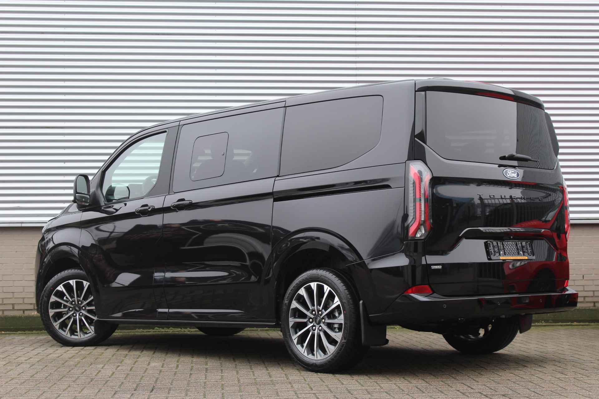 Ford Transit Custom Tourneo 2.5 PHEV L1H1 Titanium X | B&O | Leder | Trekhaak | Led | 8P | BLIS - 3/59