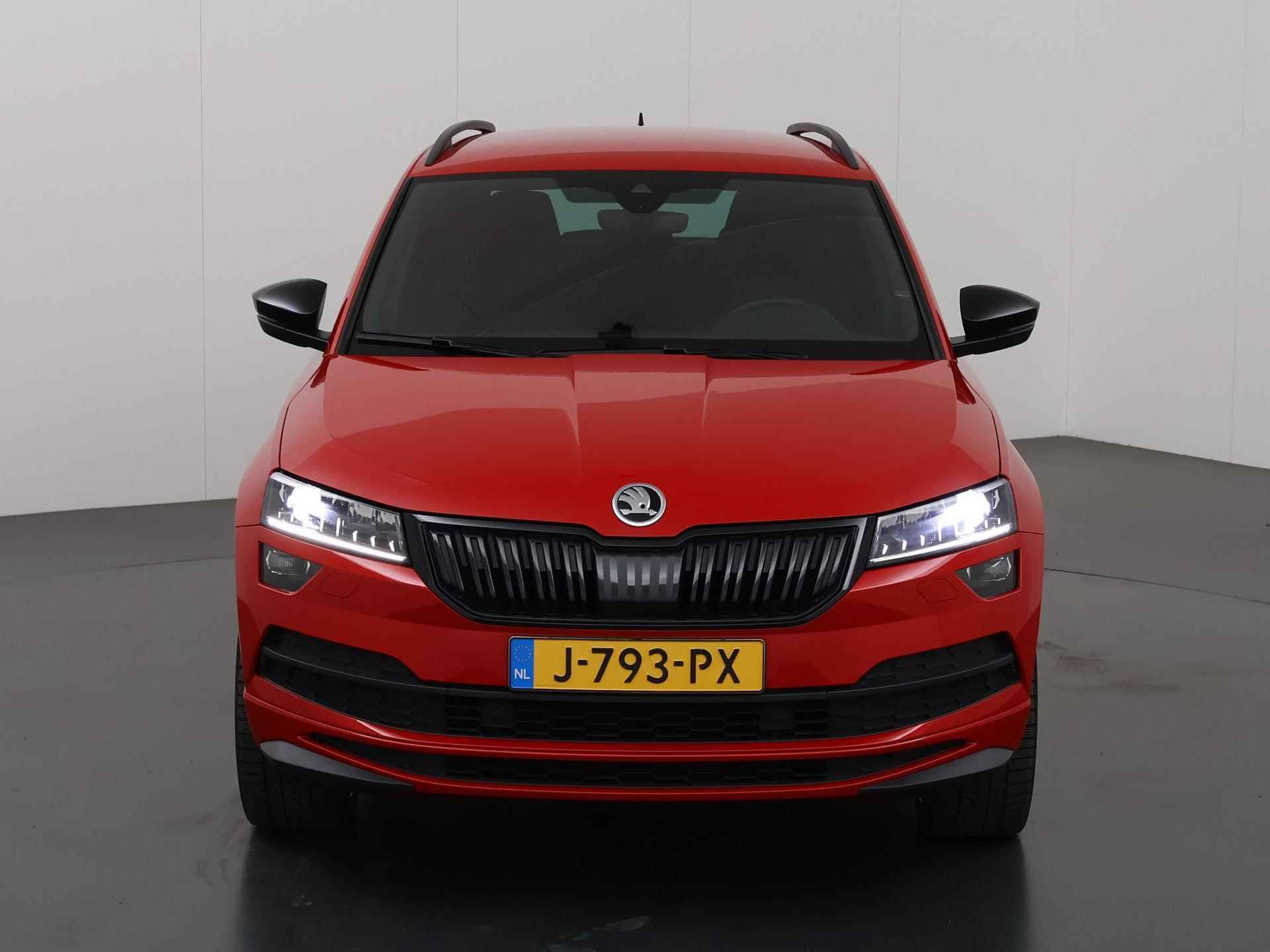 Skoda Karoq 1.5 TSI ACT Sportline Business | LED | Privacy Glass | RS Sportstoelen | Navigatie | Digitaal Dashboard |  Camera | DAB | Apple CarPlay | Stoelverwarming | Stuurverw. | Adaptieve Cruise Control | - 4/42