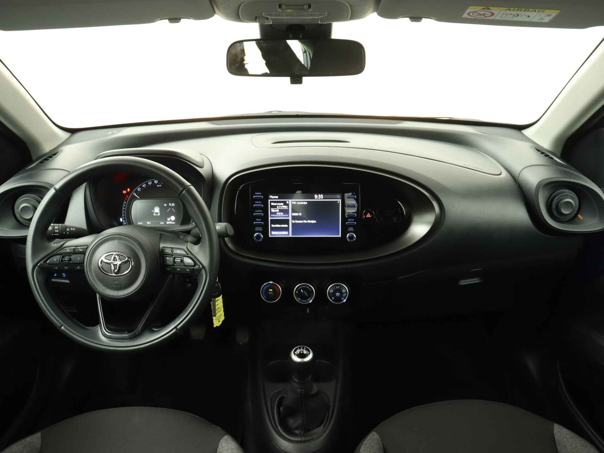 Toyota Aygo X 1.0 VVT-i MT play | Camera | Cruise Control Adaptief | Airco | - 6/41