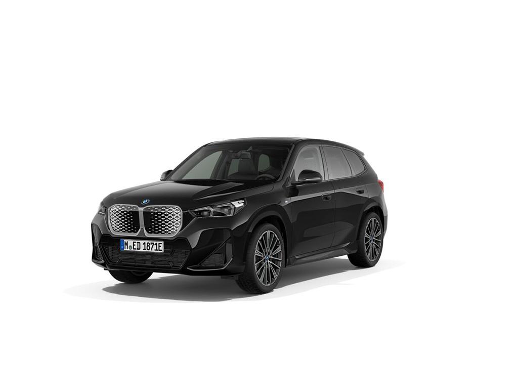 BMW iX1 eDrive20 | M Sportpakket | Equipment Pack | Comfort Pack | Travel Pack