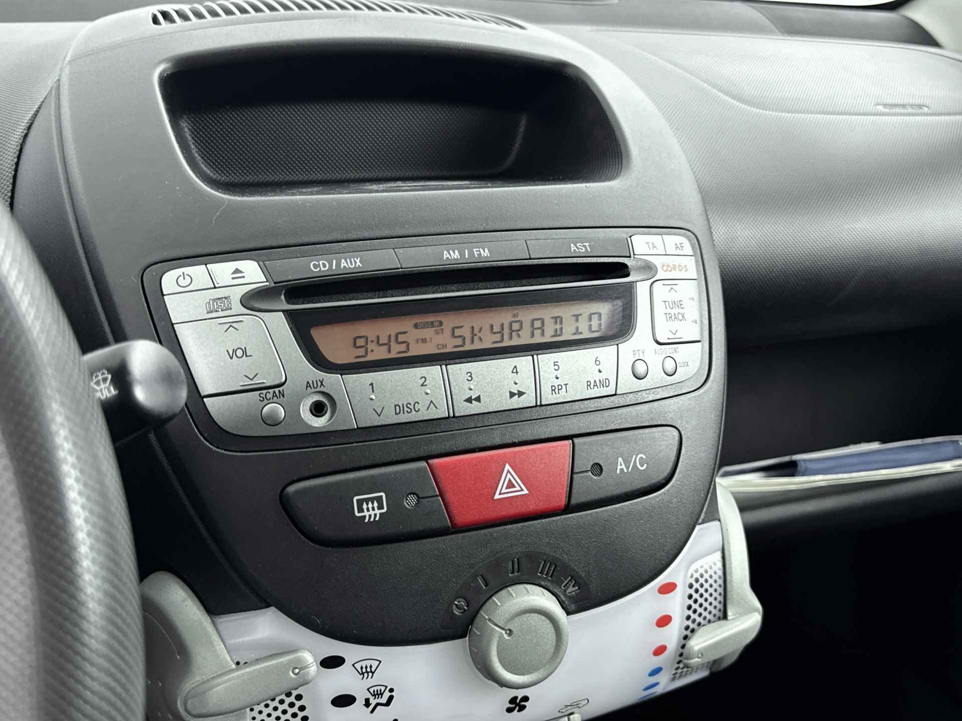 Peugeot 107 1.0 Access Accent | Airco | Radio/CD/AUX | - 8/38