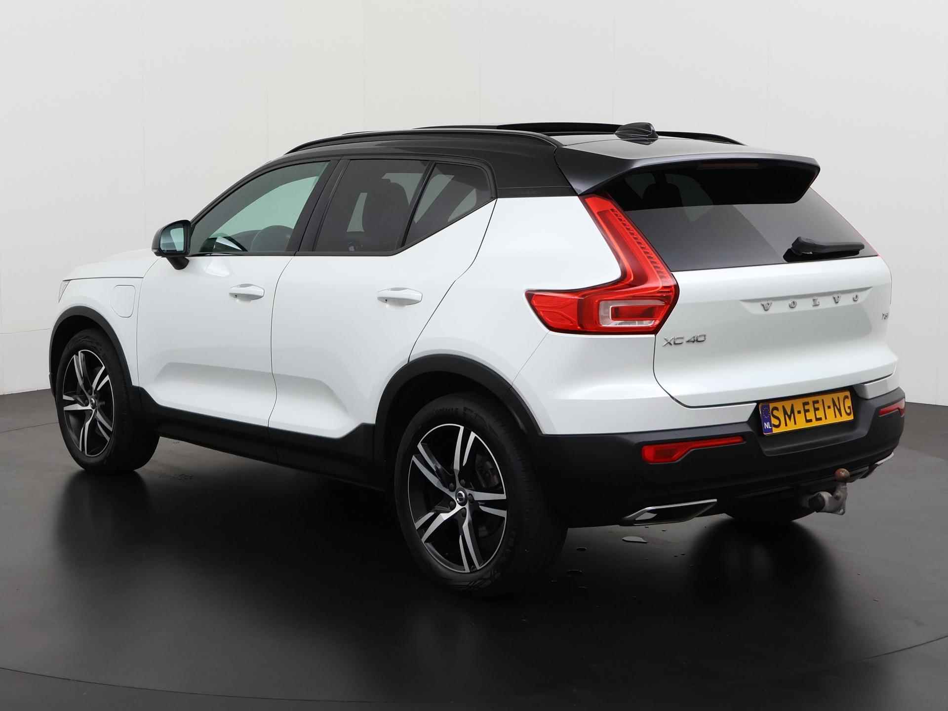 Volvo XC40 1.5 T5 Twin Engine R-Design | Panoramadak | Trekhaak | Zondag Open! - 6/40