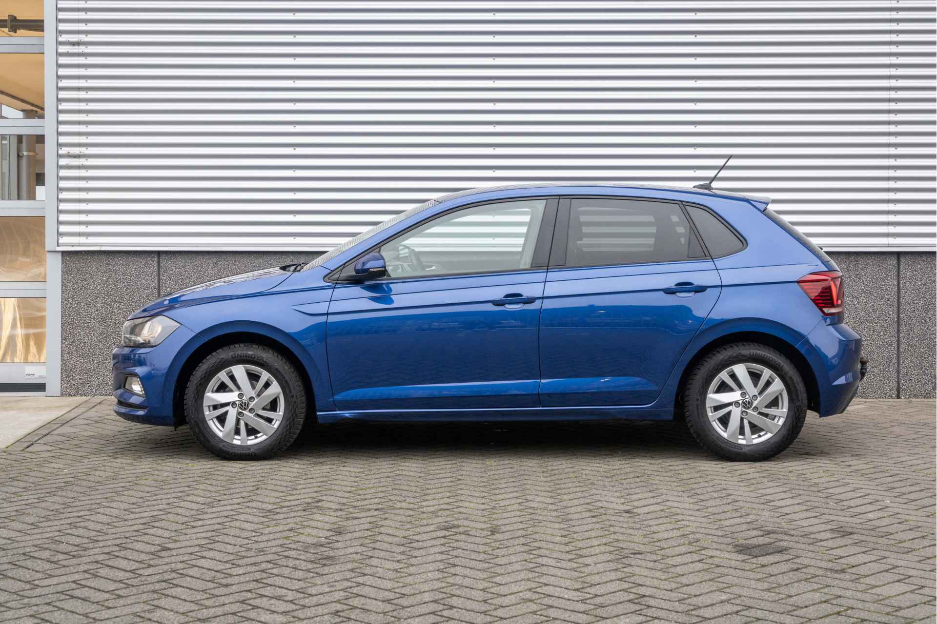 Volkswagen Polo 1.0 TSI 95pk Comfortline | Executive Pakket| Trekhaak afneembaar| LMV | active info| - 7/42