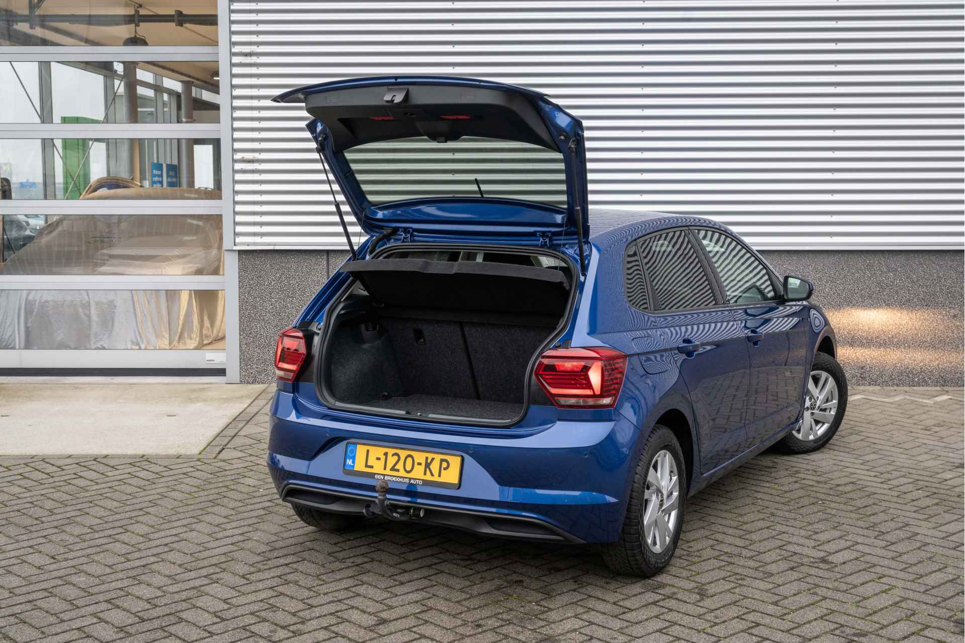 Volkswagen Polo 1.0 TSI 95pk Comfortline | Executive Pakket| Trekhaak afneembaar| LMV | active info| - 14/42