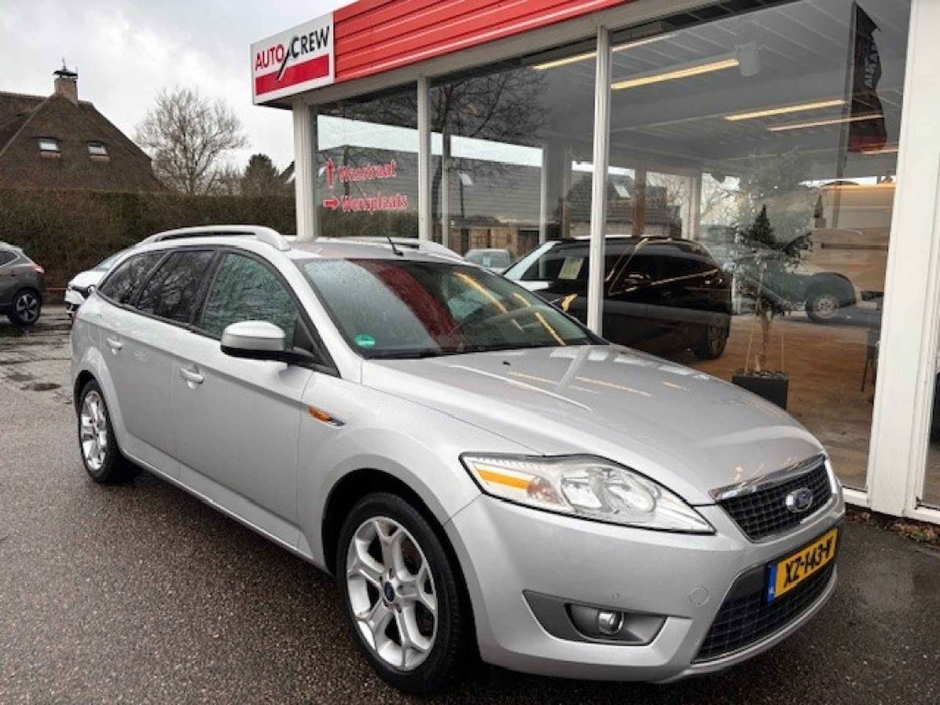 FORD Mondeo Wagon 2.0 16v Limited, Clima, Cruise, trekhaak, stoelverwarming - 12/31