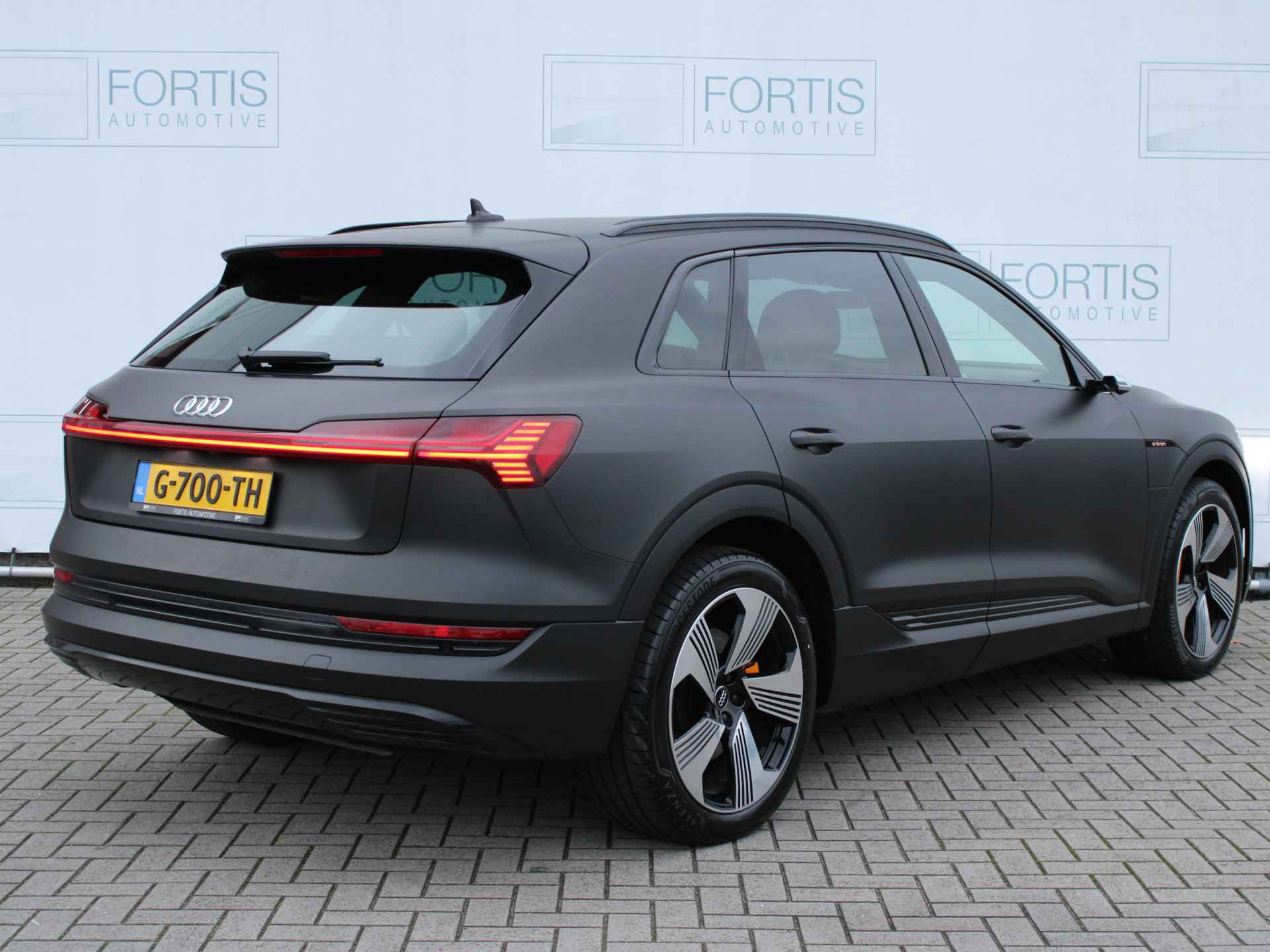 Audi e-tron e-tron 55 quattro advanced 95 kWh NL AUTO | WRAP| B&O Audio | PANODAK | 360 CAMERA | SOH 90.3%! - 3/51