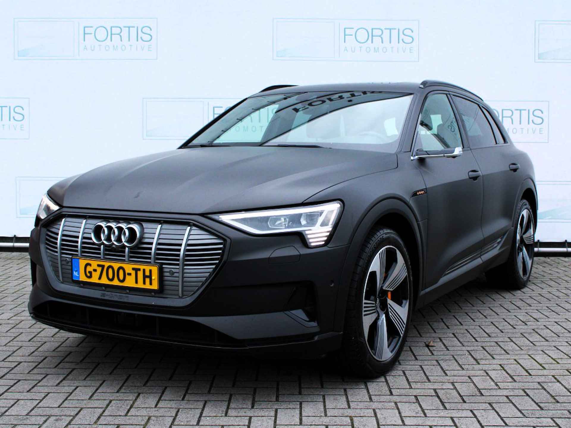 Audi e-tron e-tron 55 quattro advanced 95 kWh NL AUTO | WRAP| B&O Audio | PANODAK | 360 CAMERA | SOH 90.3%!