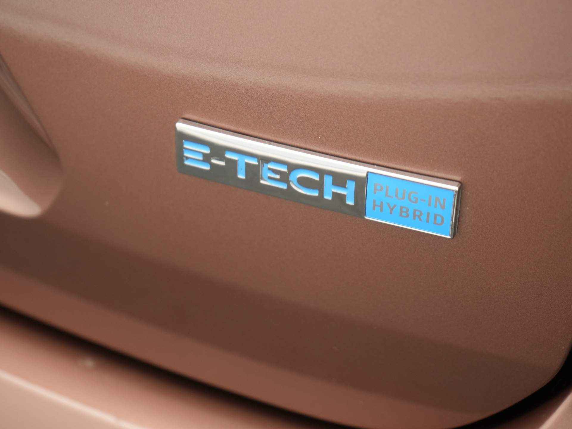 Renault Mégane Estate 1.6 E-Tech Plug-In Hybrid 160 Intens - Automaat - Plug-In-Hybride - Bose Premium Audio - 29/32