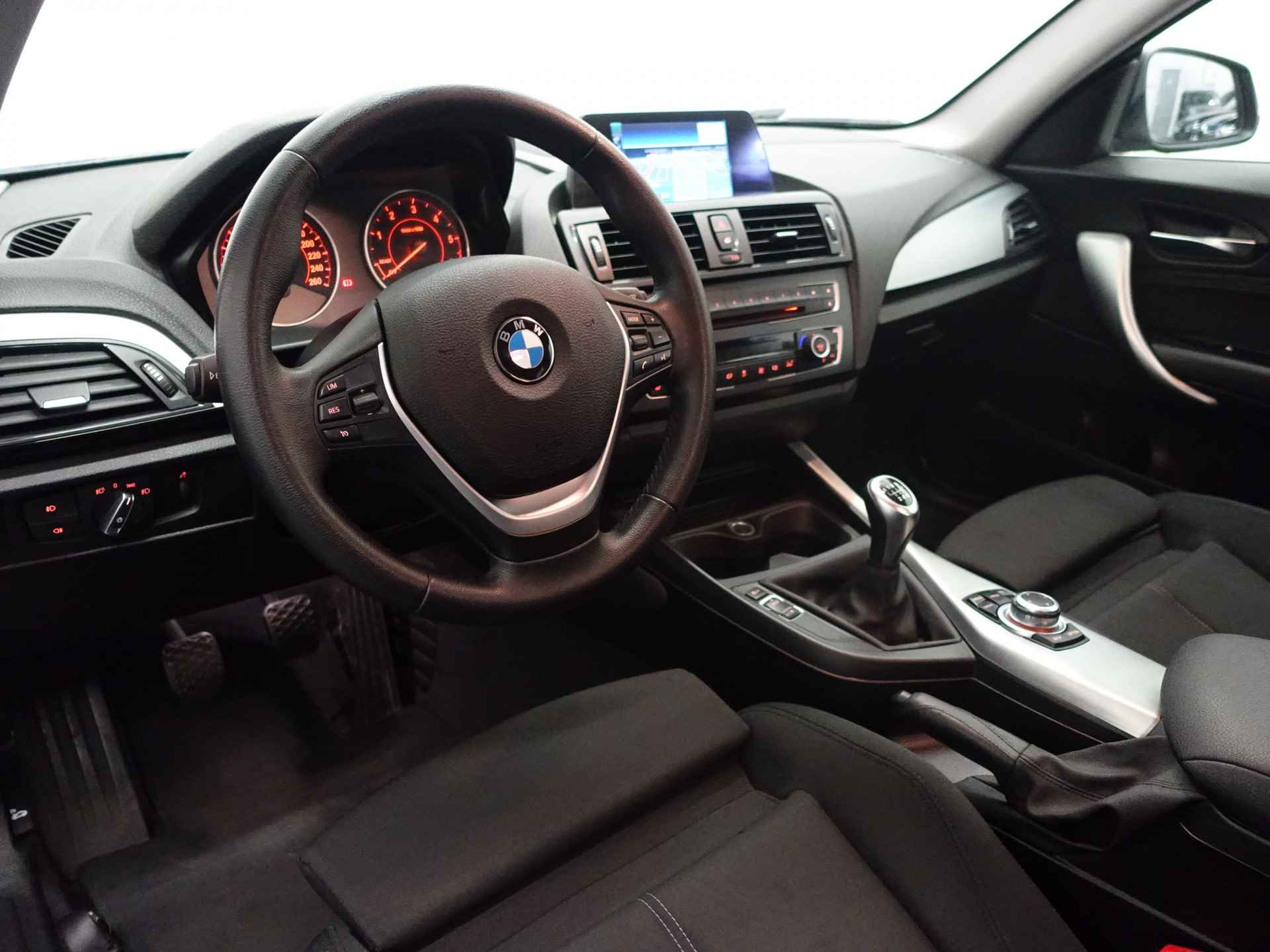 BMW 1-serie 116d High Executive M-Sport- Full map Navi, Xenon Led, PDC, ECC, LMV - 9/31