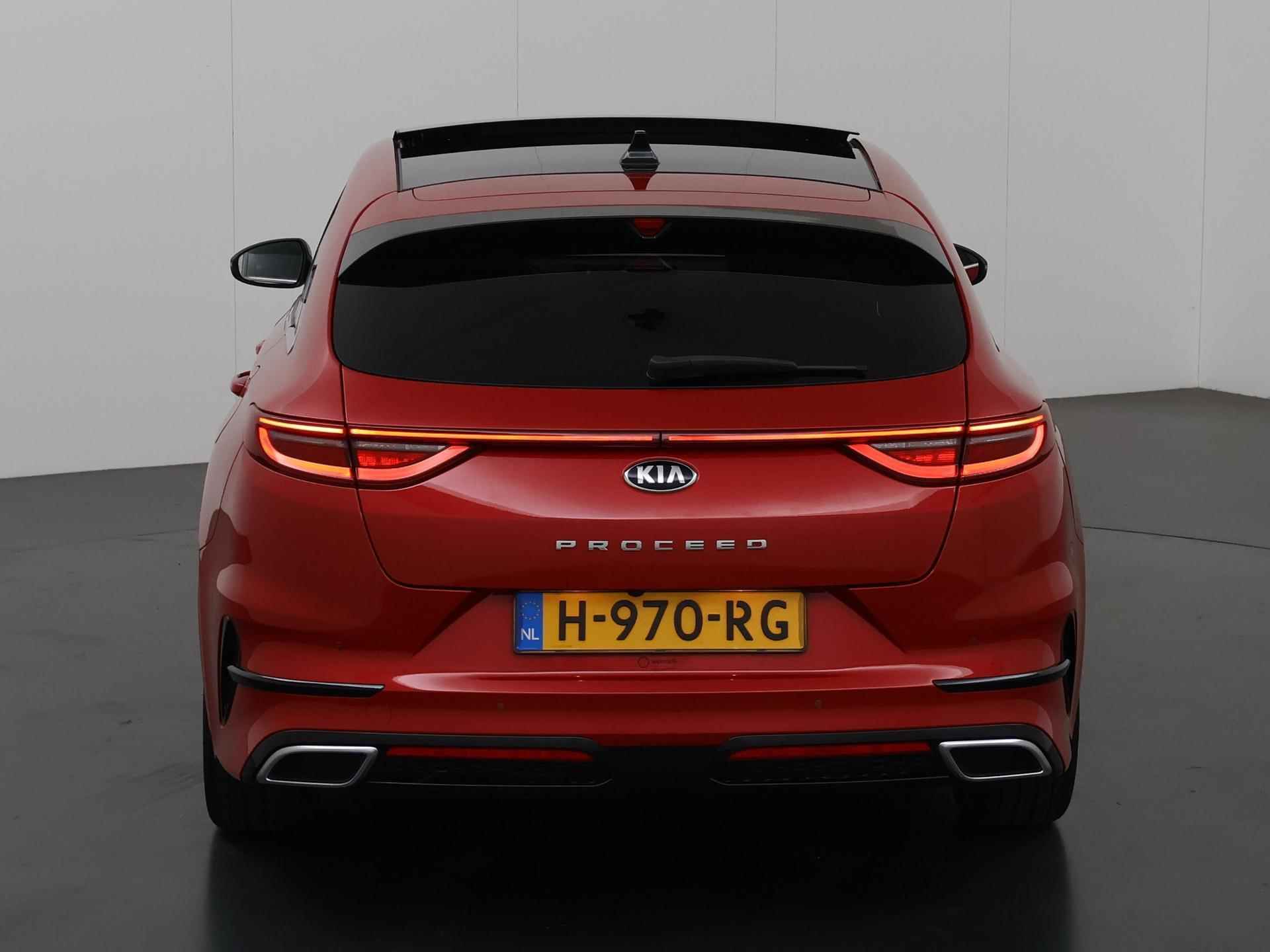 Kia ProCeed 1.4 T-GDI GT-Line | Panoramadak | Stoel/Stuurwielverwarming | Navigatie | Parkeercamera | Climate control - 5/38