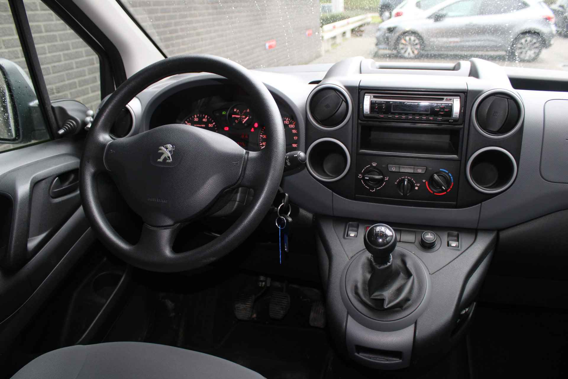 Peugeot Partner Tepee 1.6 VTi Access Elek.bediende ramen, Centr.vergrendeling, Radio/CD speler, - 19/26