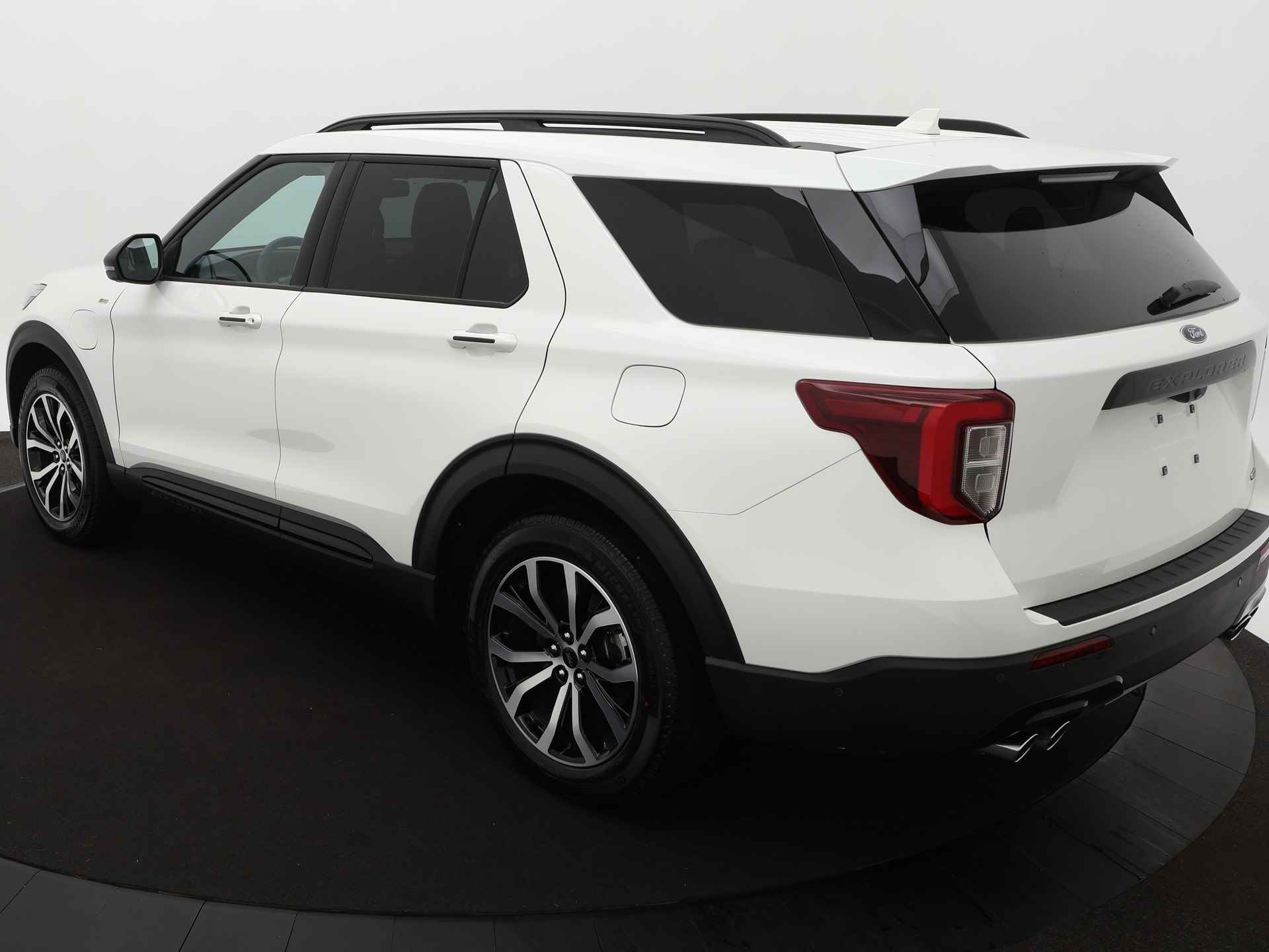 Ford Explorer 3.0 V6 EcoBoost PHEV ST-Line 457pk | Afn. Trekhaak | 7-zitter | 4x4 | Full Options! - 3/18