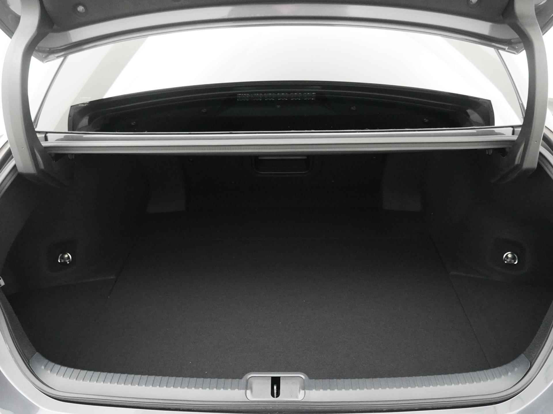 Lexus ES 300h Business Line | Stoel & stuurwielverwarming | Adaptive Cruise Control | Apple Carplay & Android Auto | - 23/28