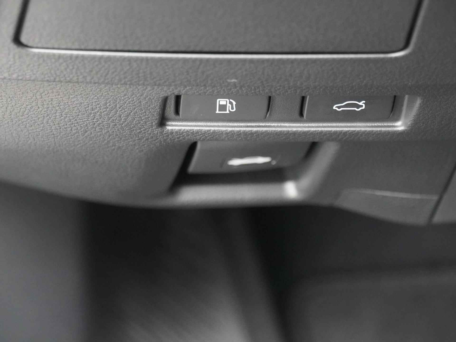 Lexus ES 300h Business Line | Stoel & stuurwielverwarming | Adaptive Cruise Control | Apple Carplay & Android Auto | - 27/28