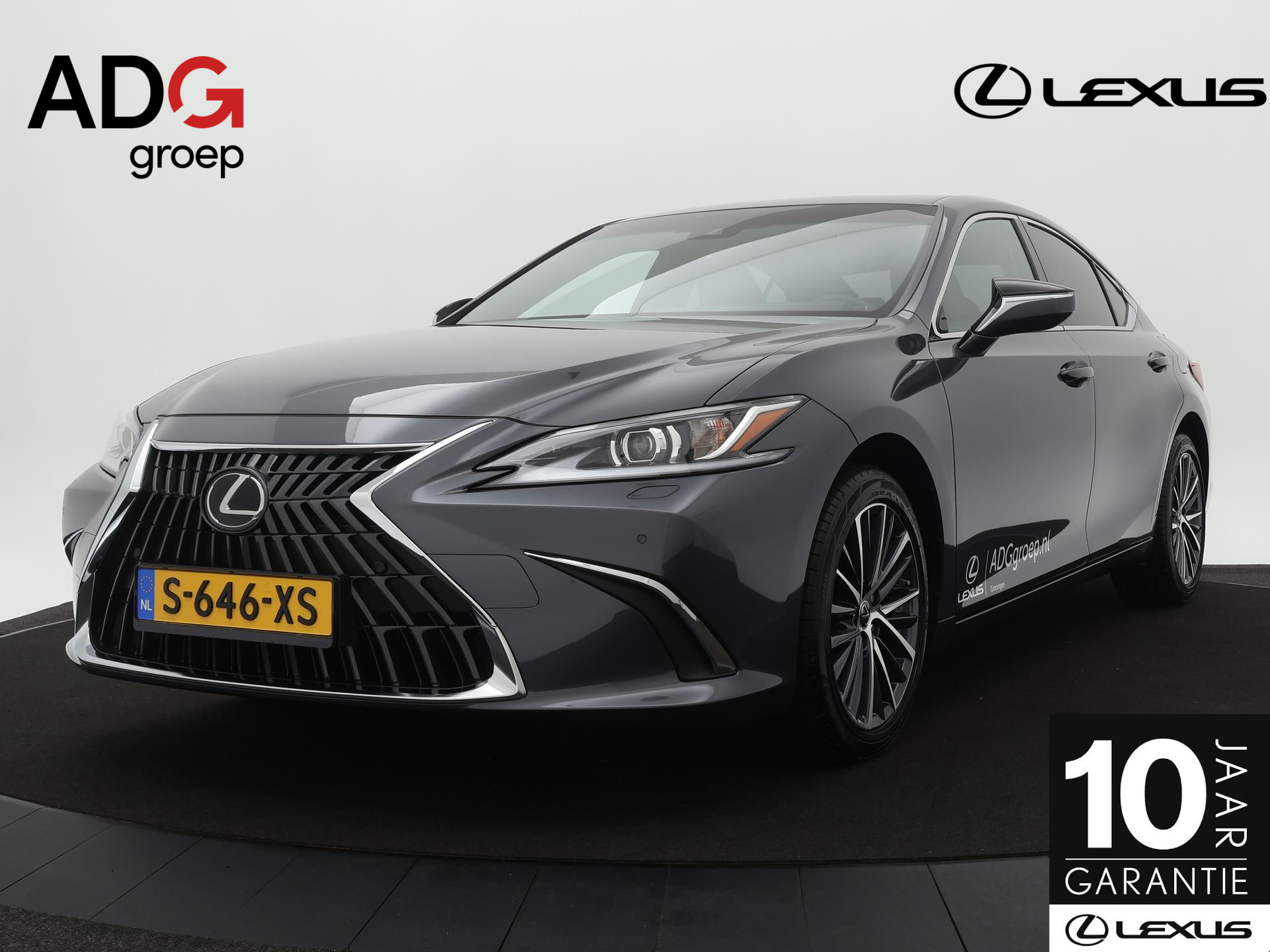 Lexus ES 300h Business Line | Stoel & stuurwielverwarming | Adaptive Cruise Control | Apple Carplay & Android Auto |