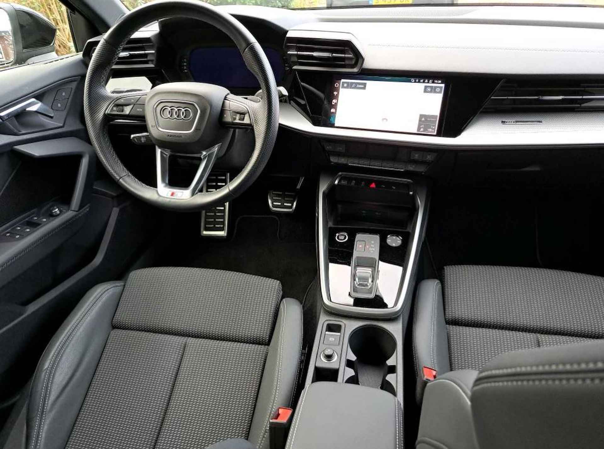 Audi A3 Limousine 35 TFSI 150pk s-tronic S edition - 6/7