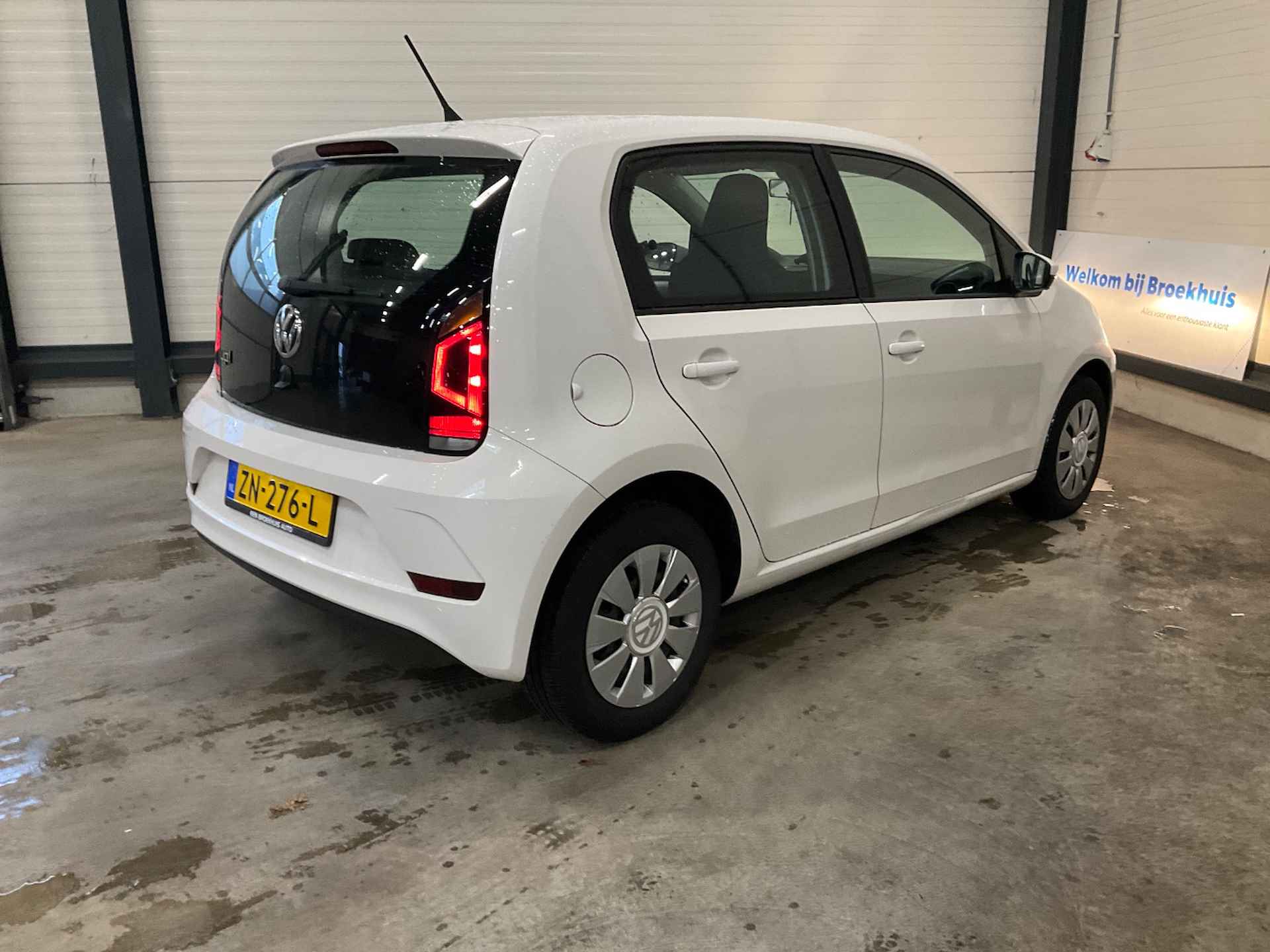 Volkswagen up! 1.0 60 pk BMT move up! | Airco | DAB | Elek. spiegels | - 4/7